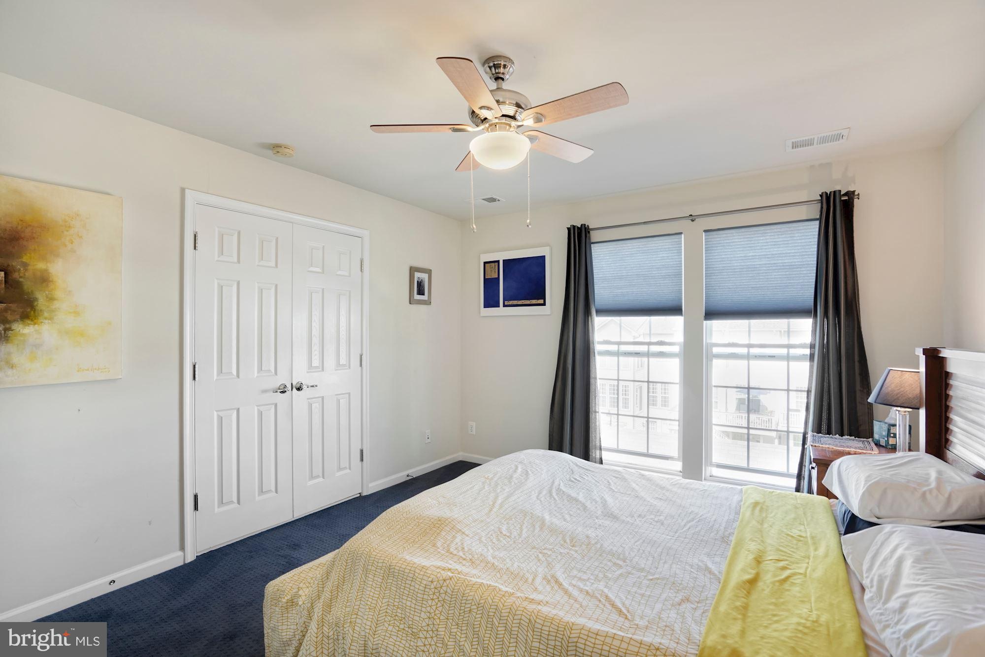 OAKLAWN - Residential