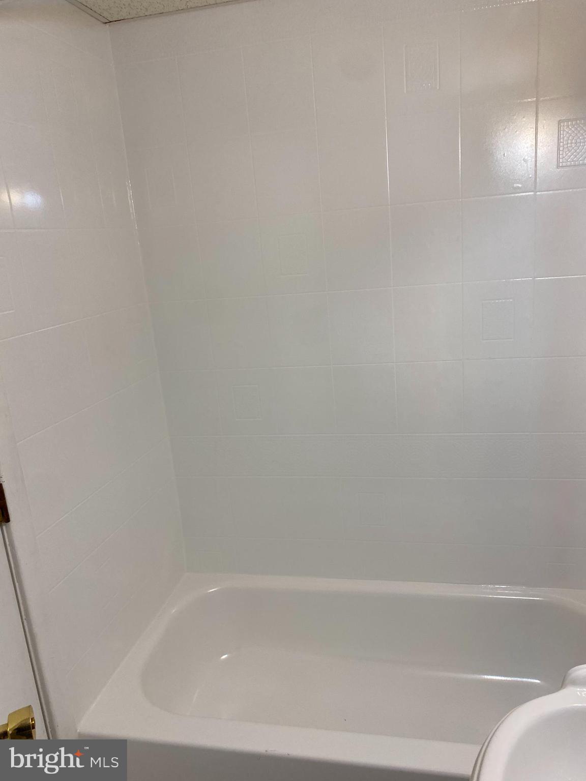 ASHFORD - Residential