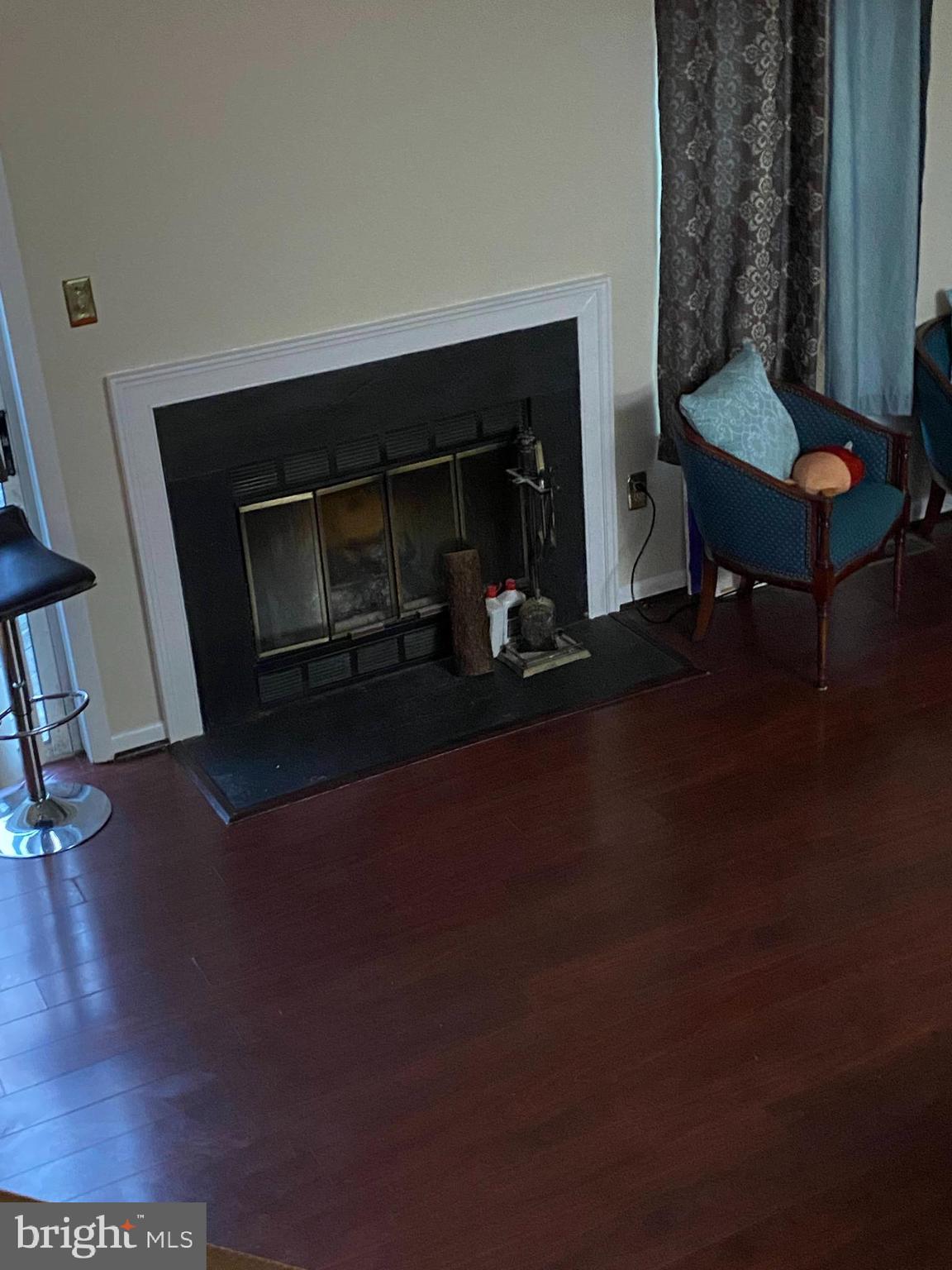 ASHFORD - Residential