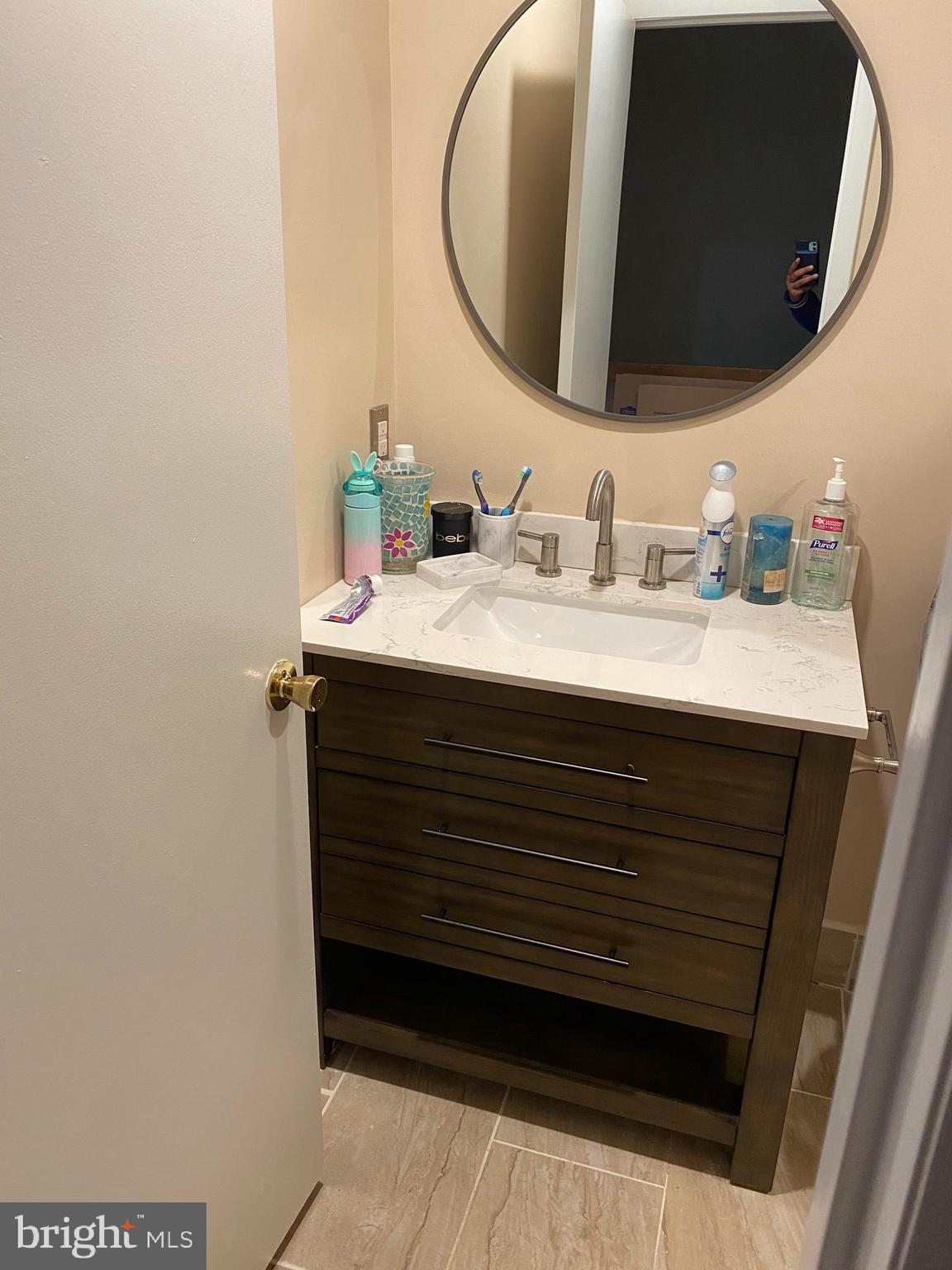 ASHFORD - Residential