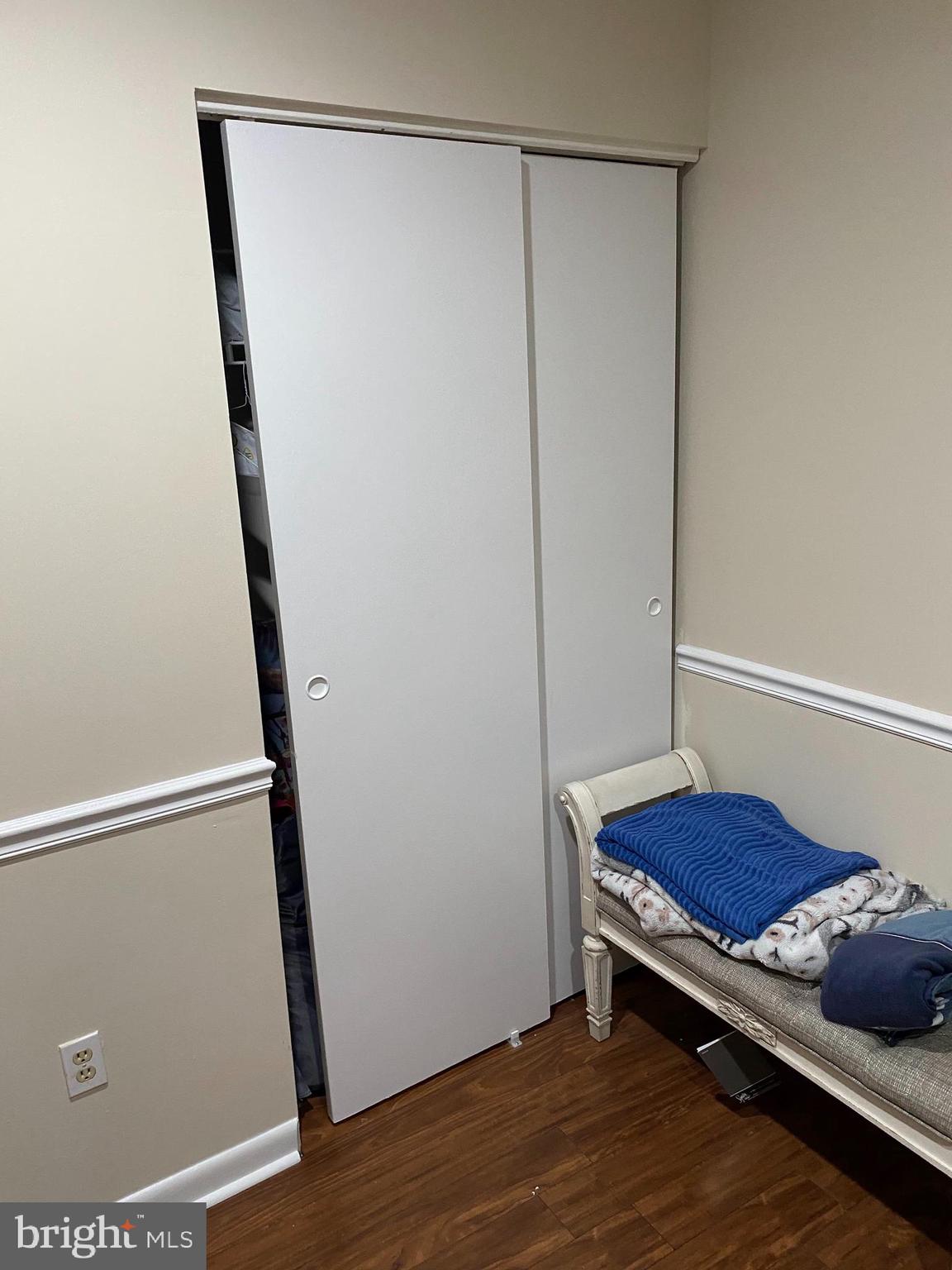 ASHFORD - Residential