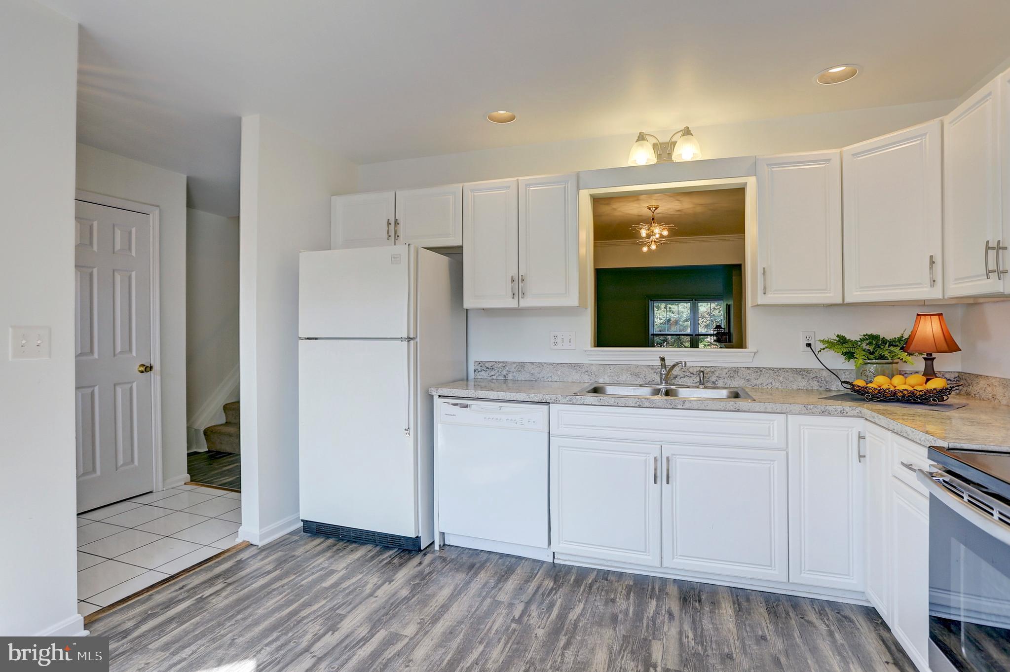 BEAUMONT SQUARE - Residential