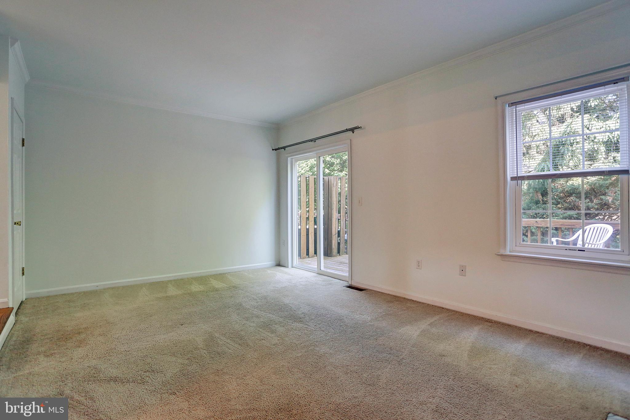 BEAUMONT SQUARE - Residential