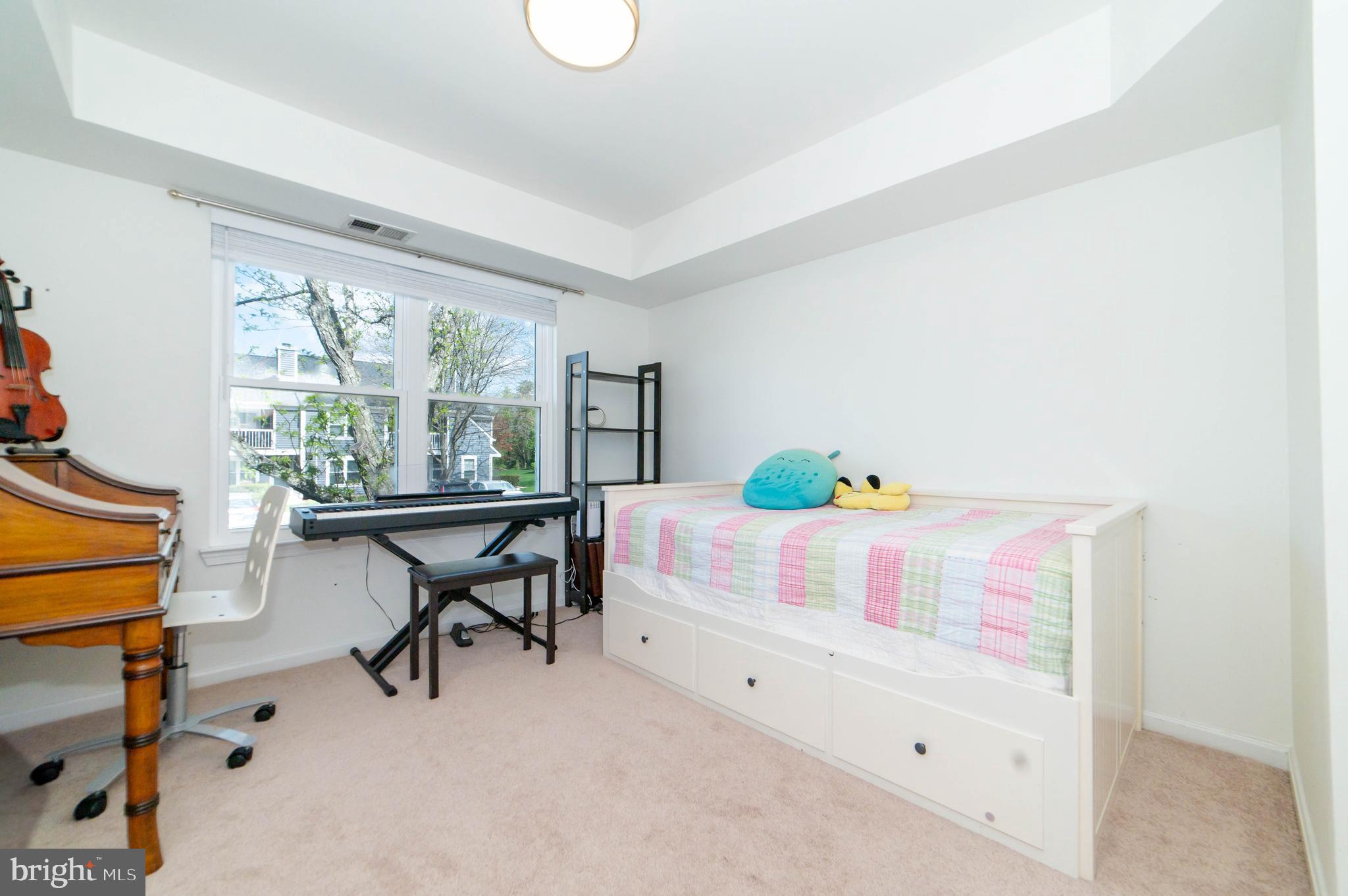 PONDS AT CENTREVILLE - Residential