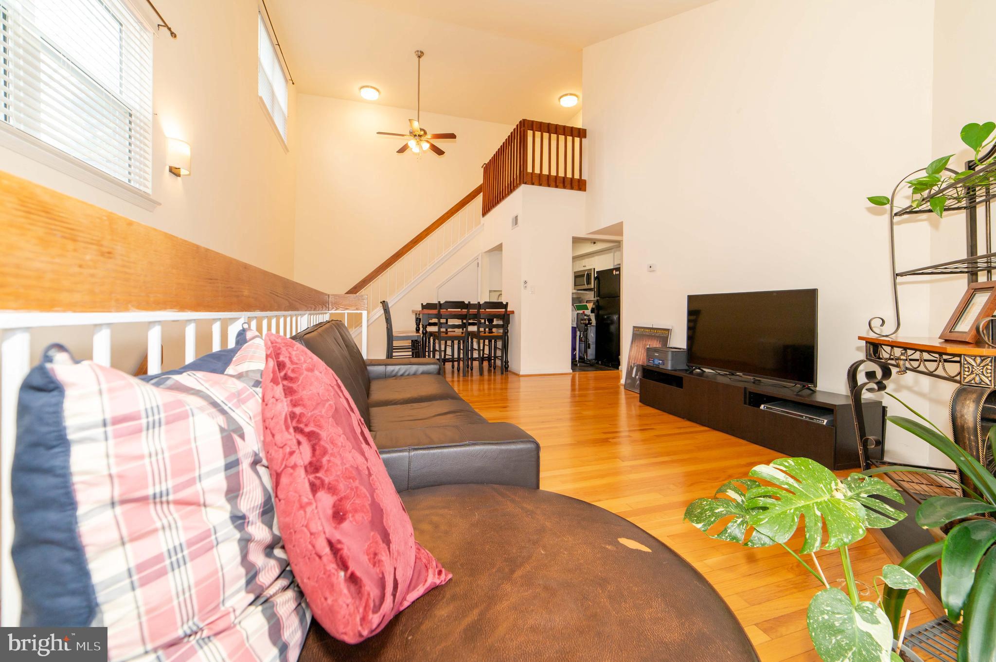 PONDS AT CENTREVILLE - Residential