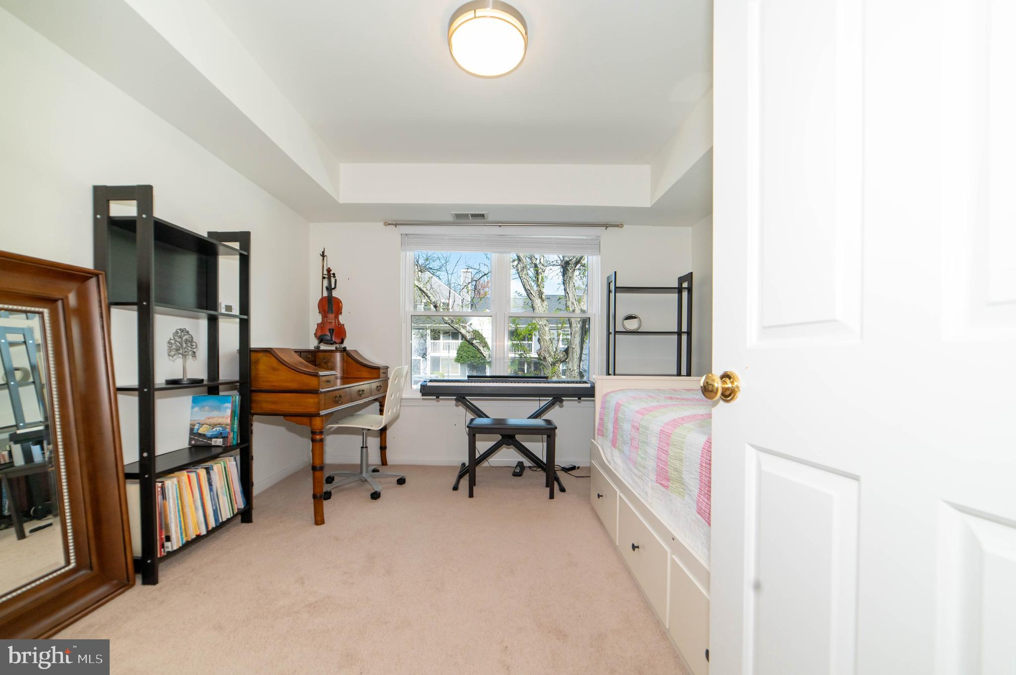 PONDS AT CENTREVILLE - Residential