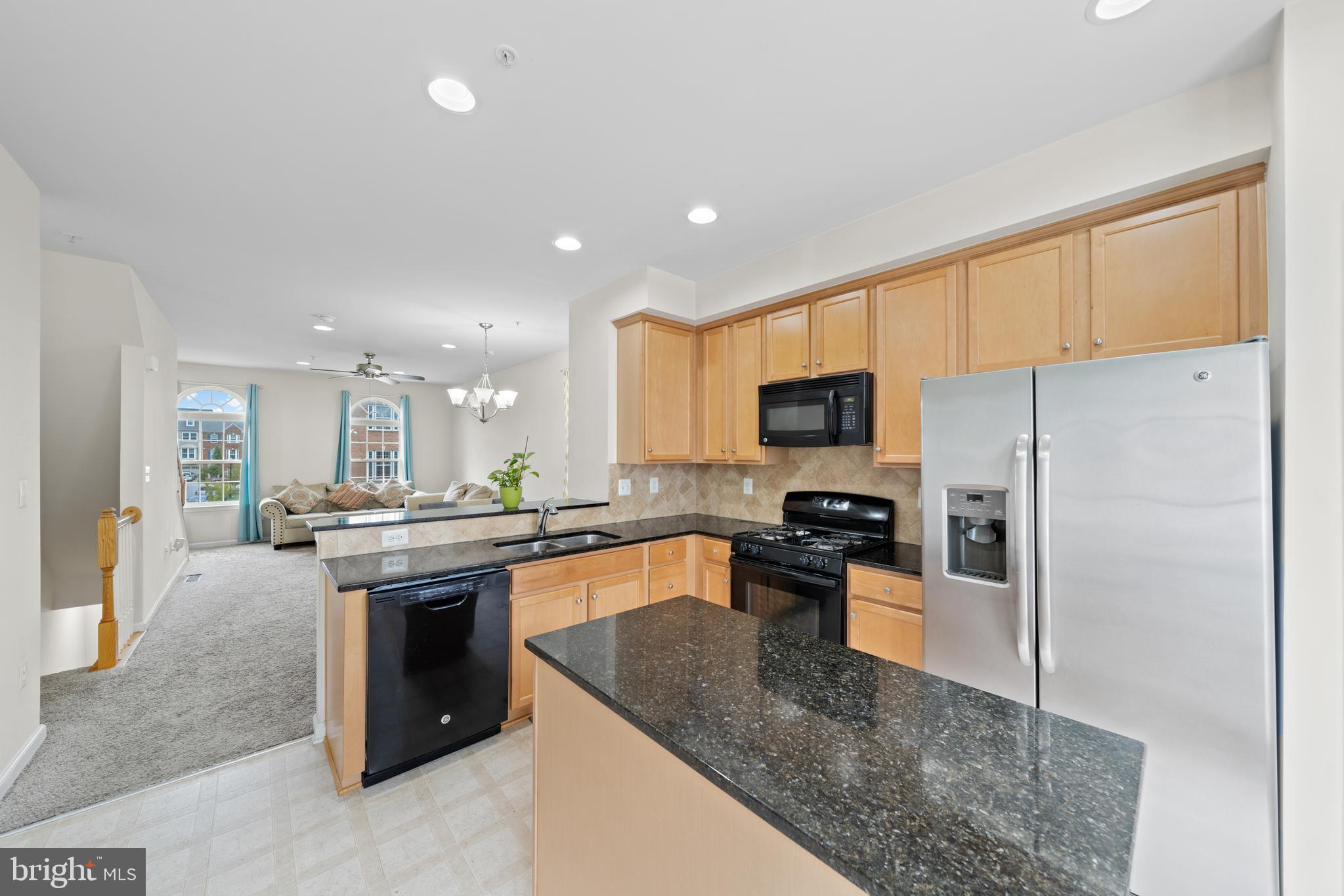 HOWARD SQUARE - Residential Lease