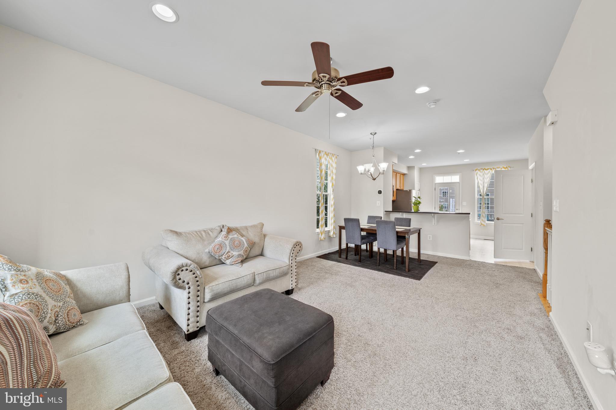 HOWARD SQUARE - Residential Lease