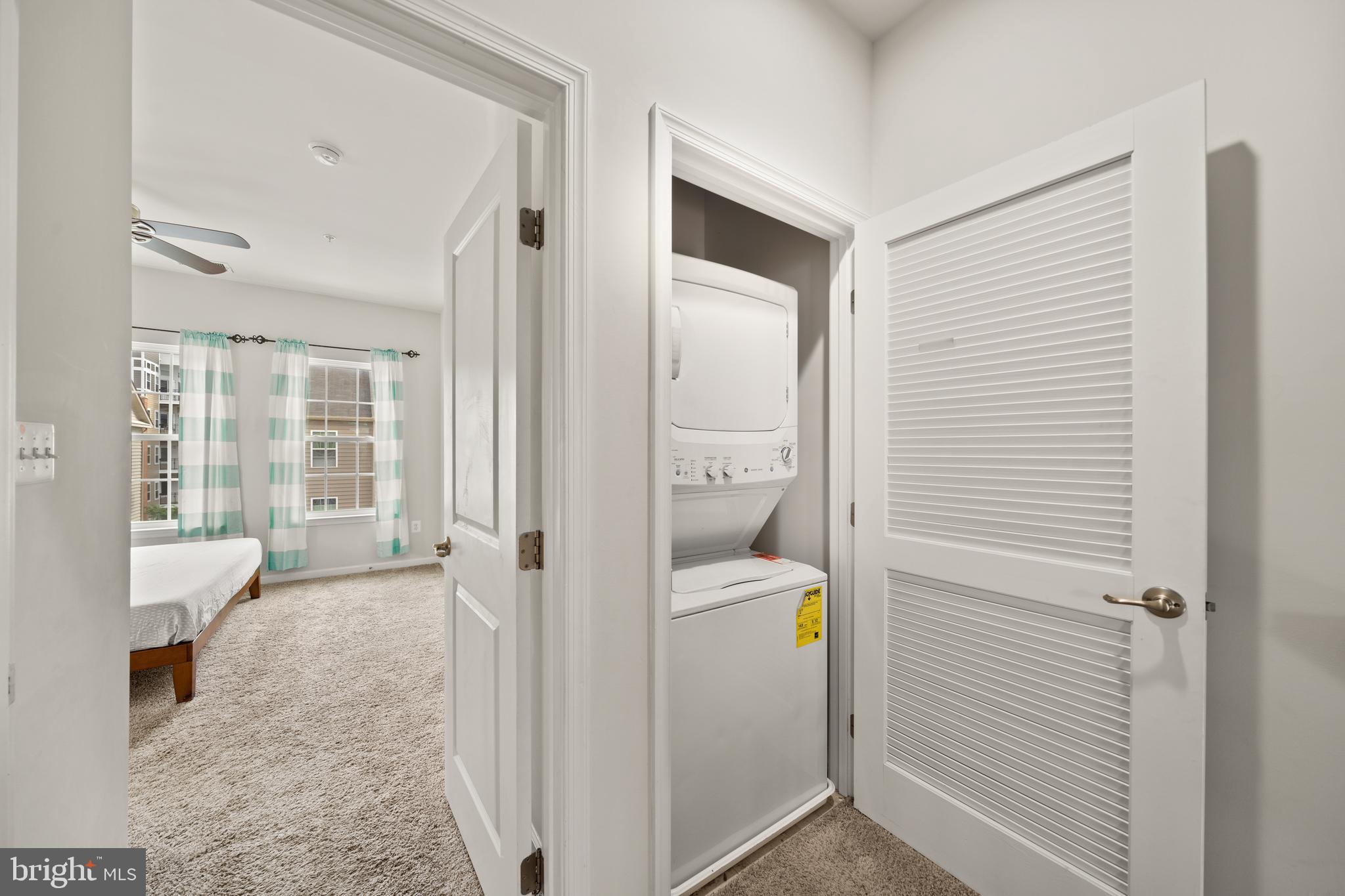 HOWARD SQUARE - Residential Lease