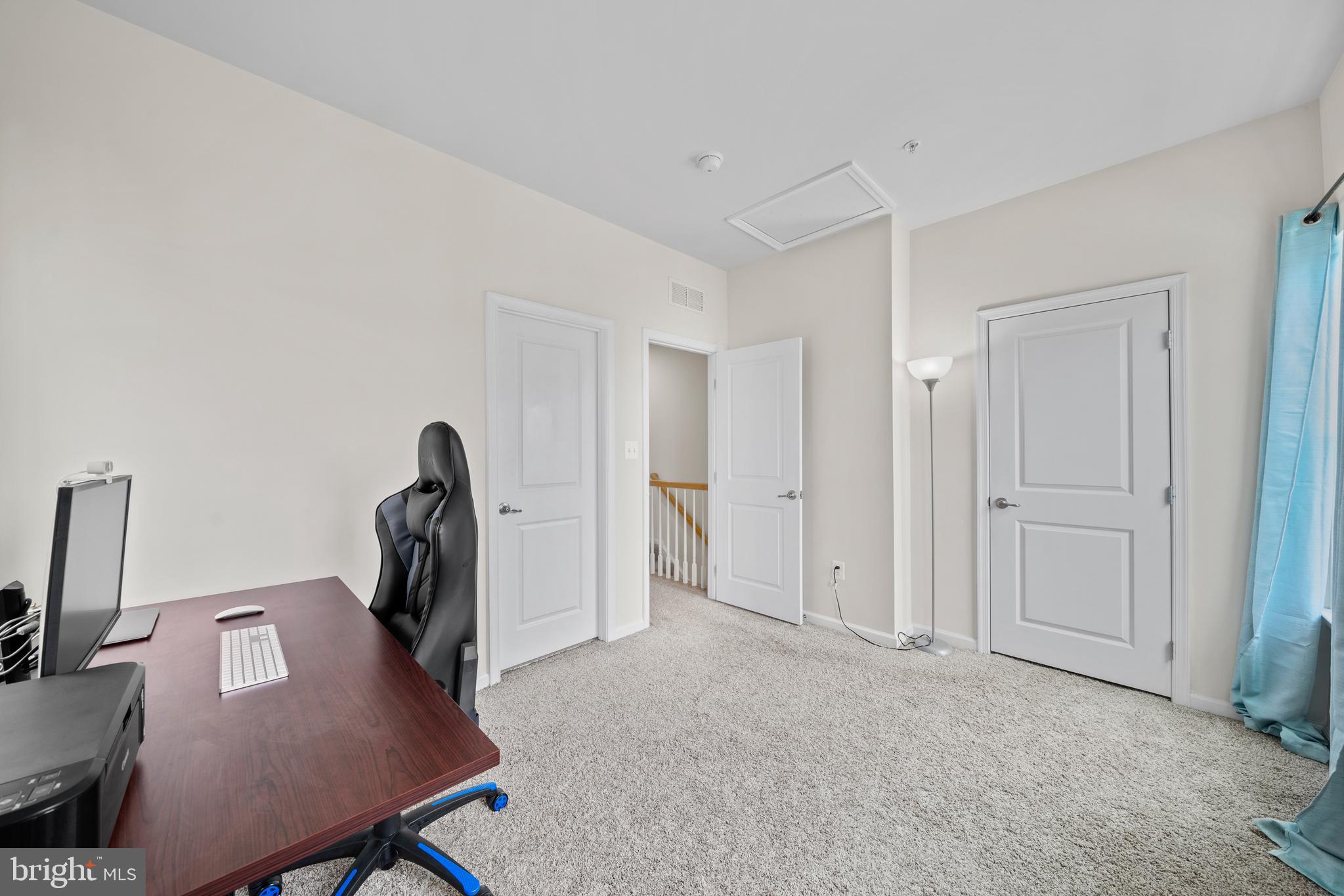 HOWARD SQUARE - Residential Lease