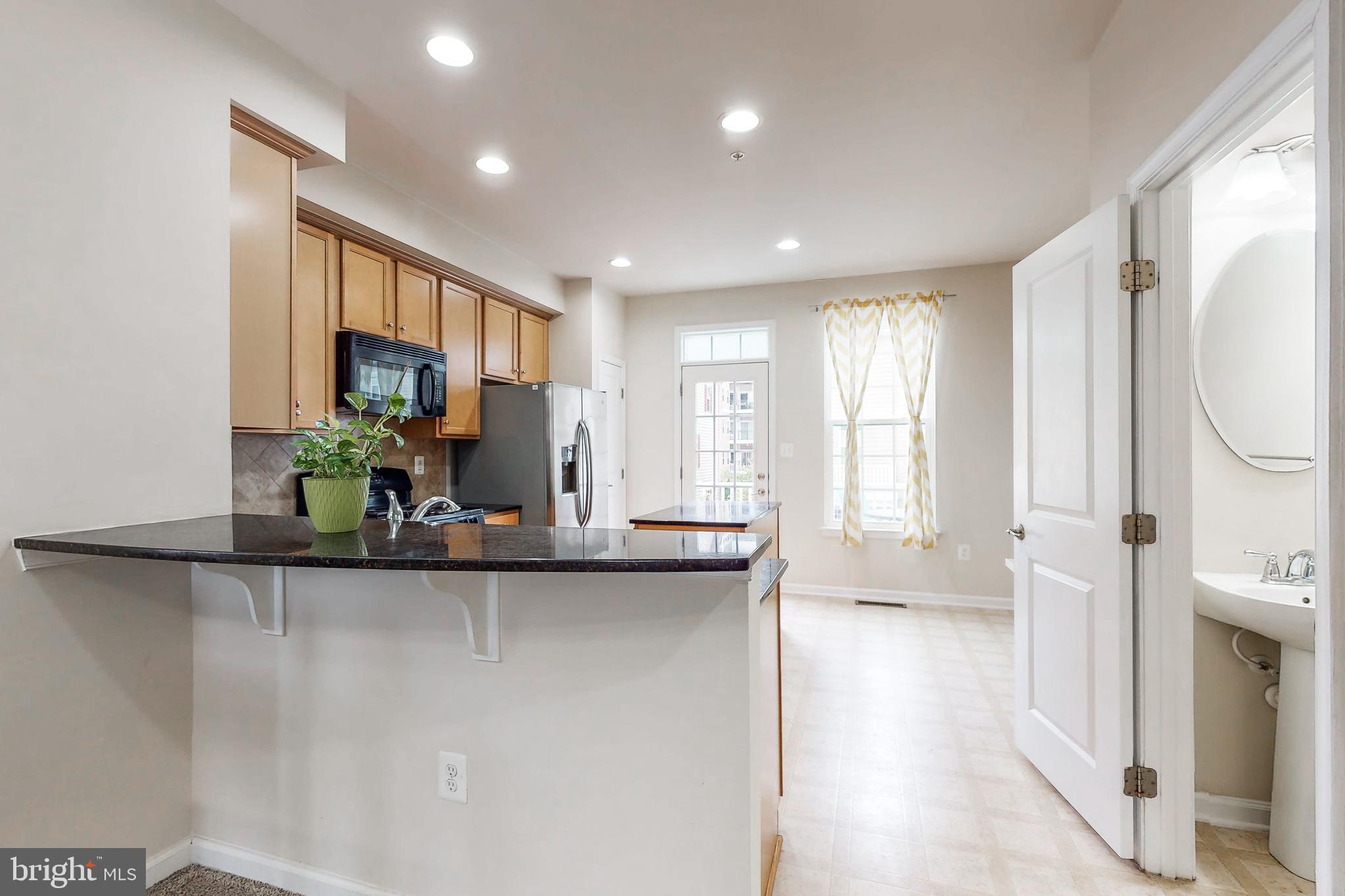 HOWARD SQUARE - Residential Lease