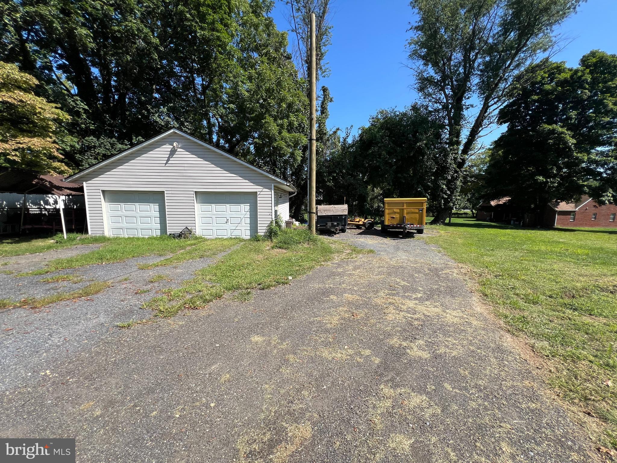 COLESVILLE OUTSIDE - Residential