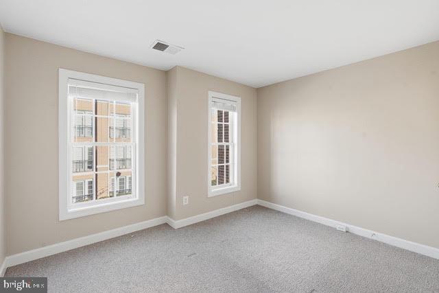 RESERVE AT TYSONS CORNER - Residential Lease