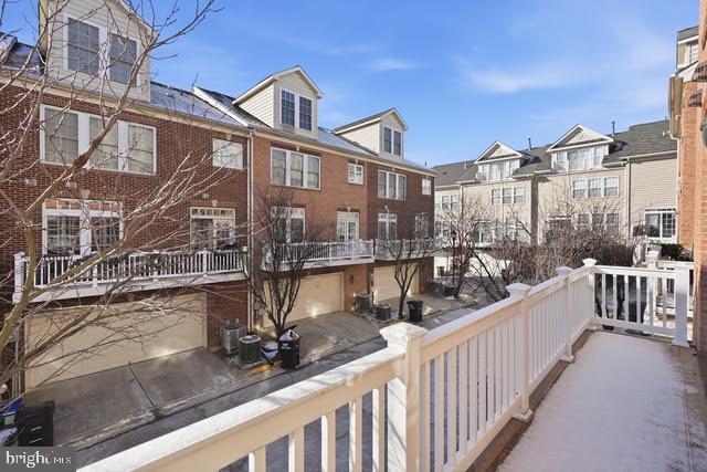 RESERVE AT TYSONS CORNER - Residential Lease