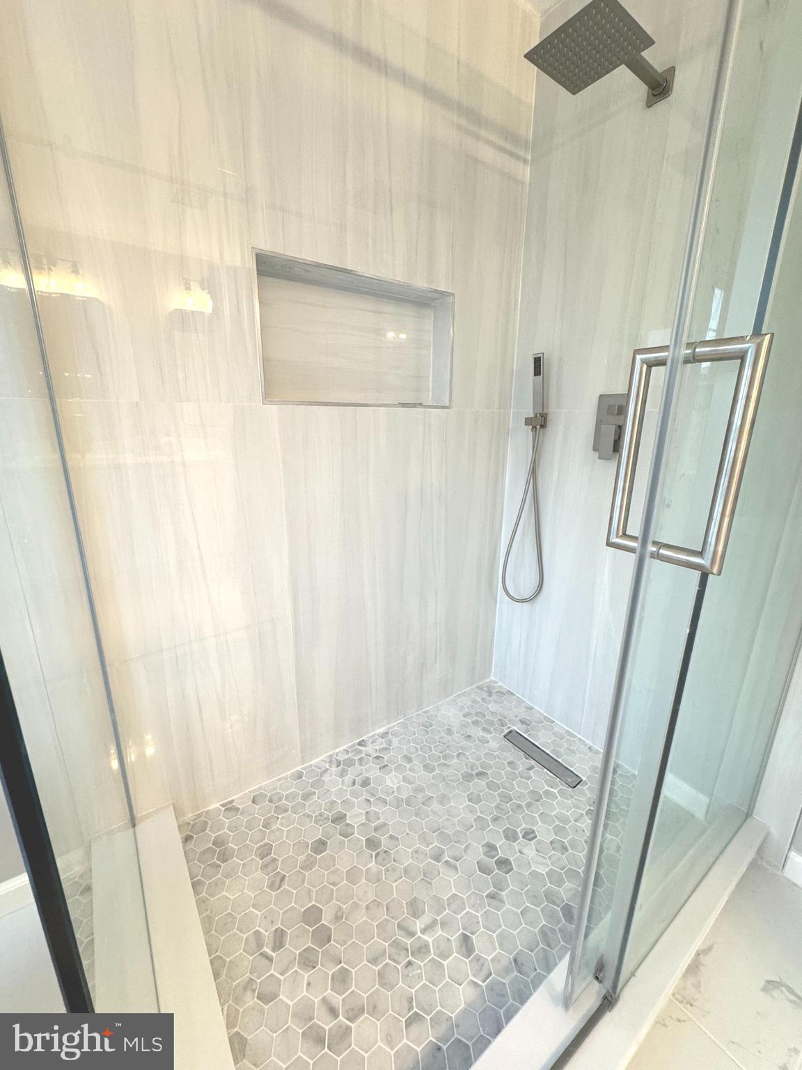 CROSSROADS MANOR - Residential