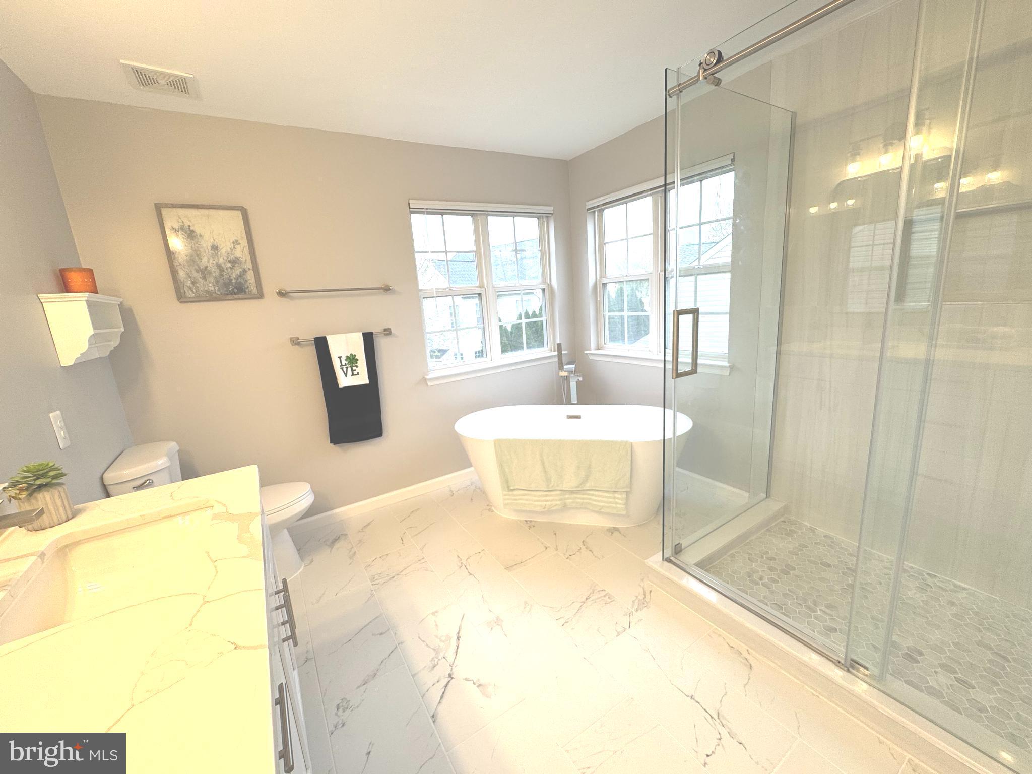 CROSSROADS MANOR - Residential