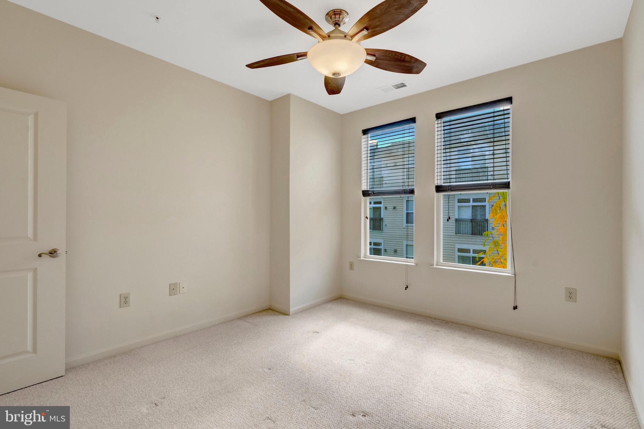 HALSTEAD AT THE METRO II - Residential