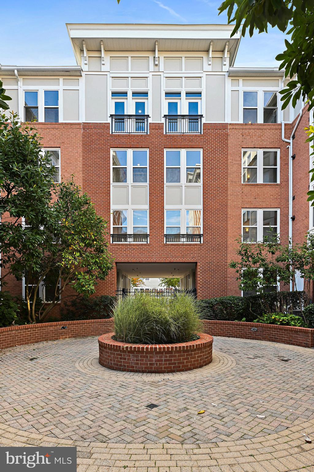 HALSTEAD AT THE METRO II - Residential