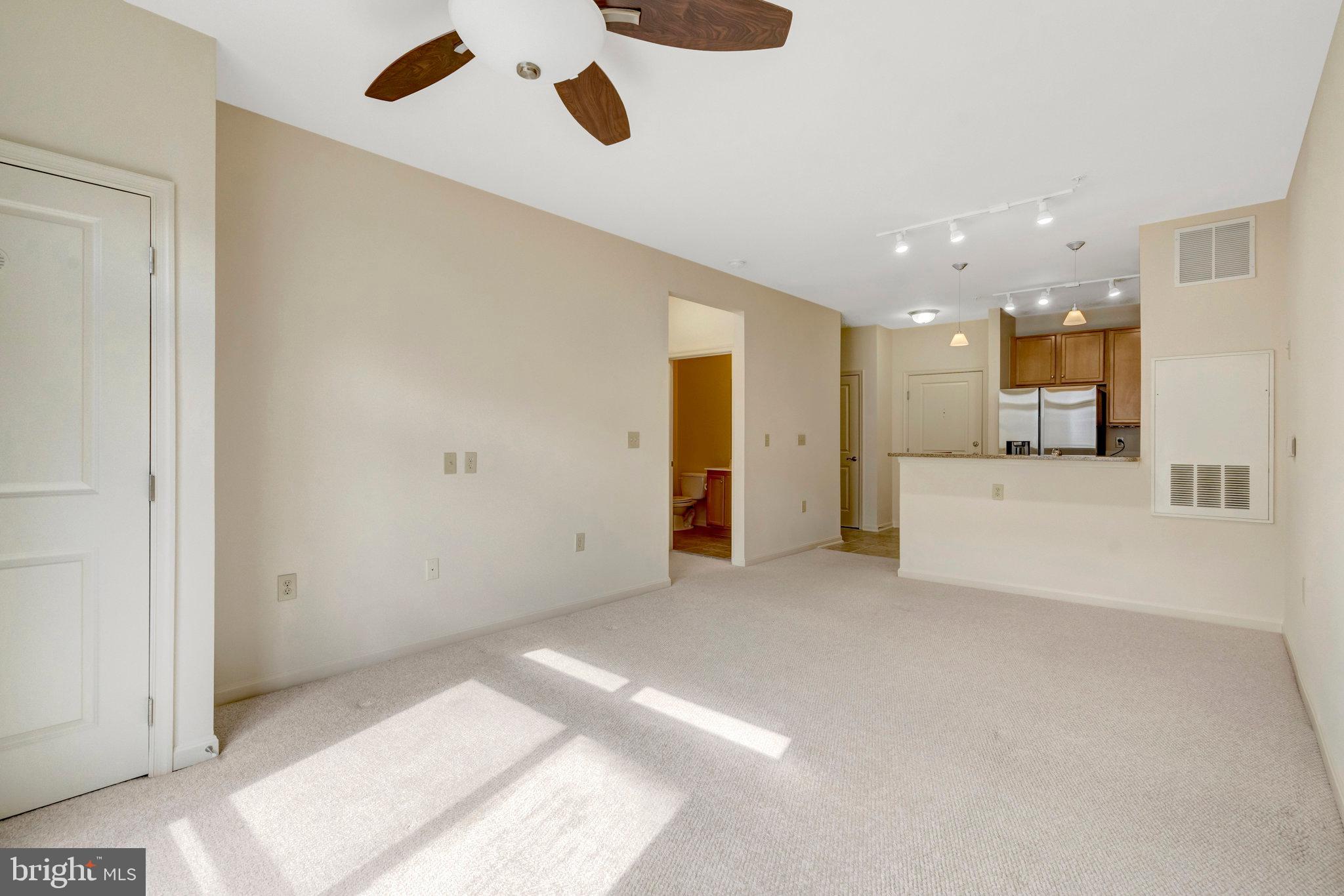 HALSTEAD AT THE METRO II - Residential