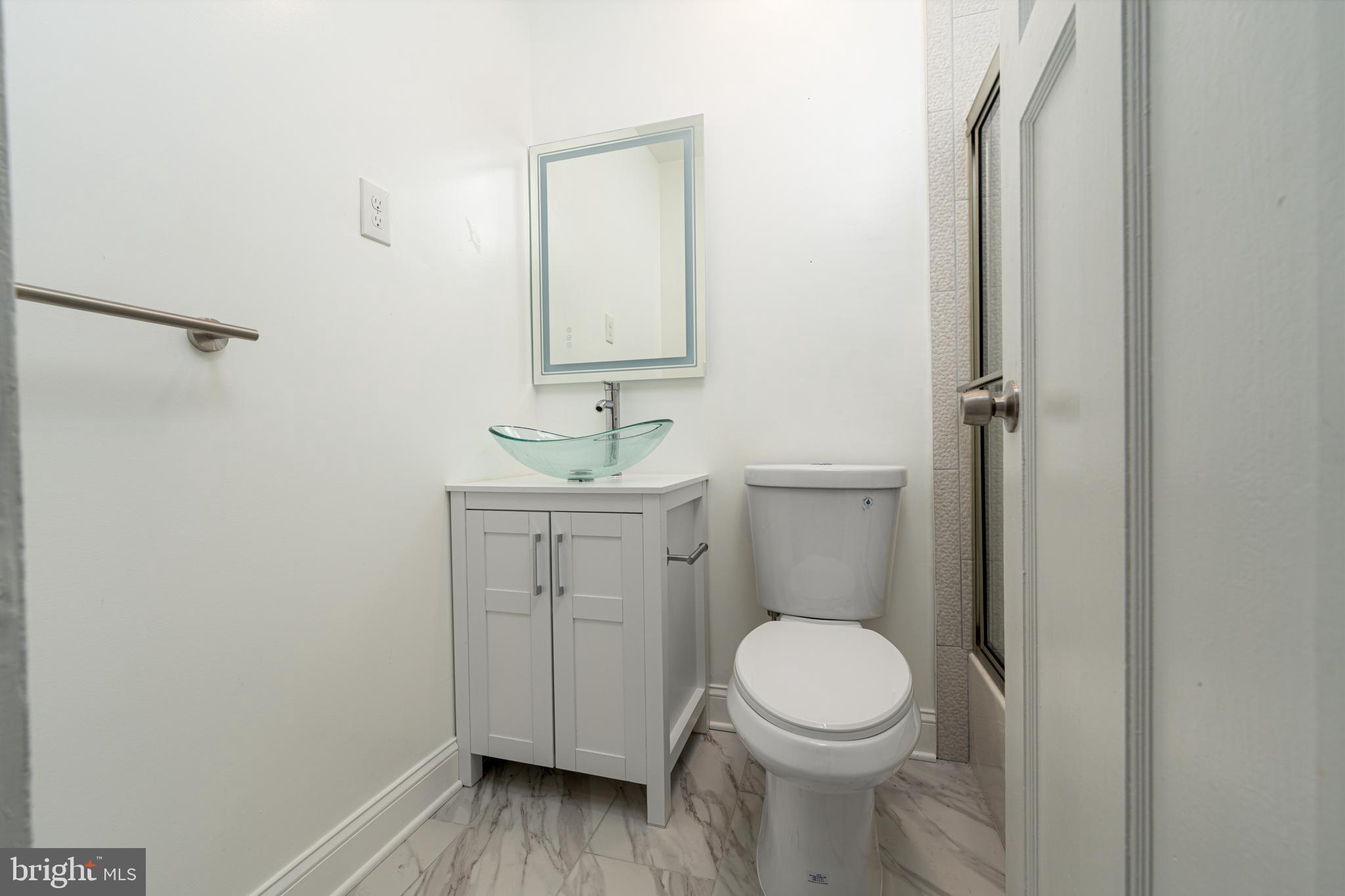 BIDDLE STREET - Residential Lease
