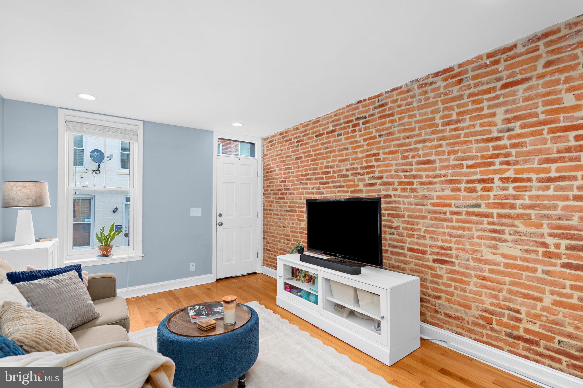 114 N PORT STREET