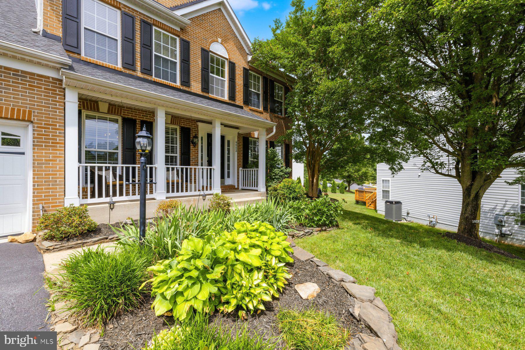 4002 WEDGE COURT
