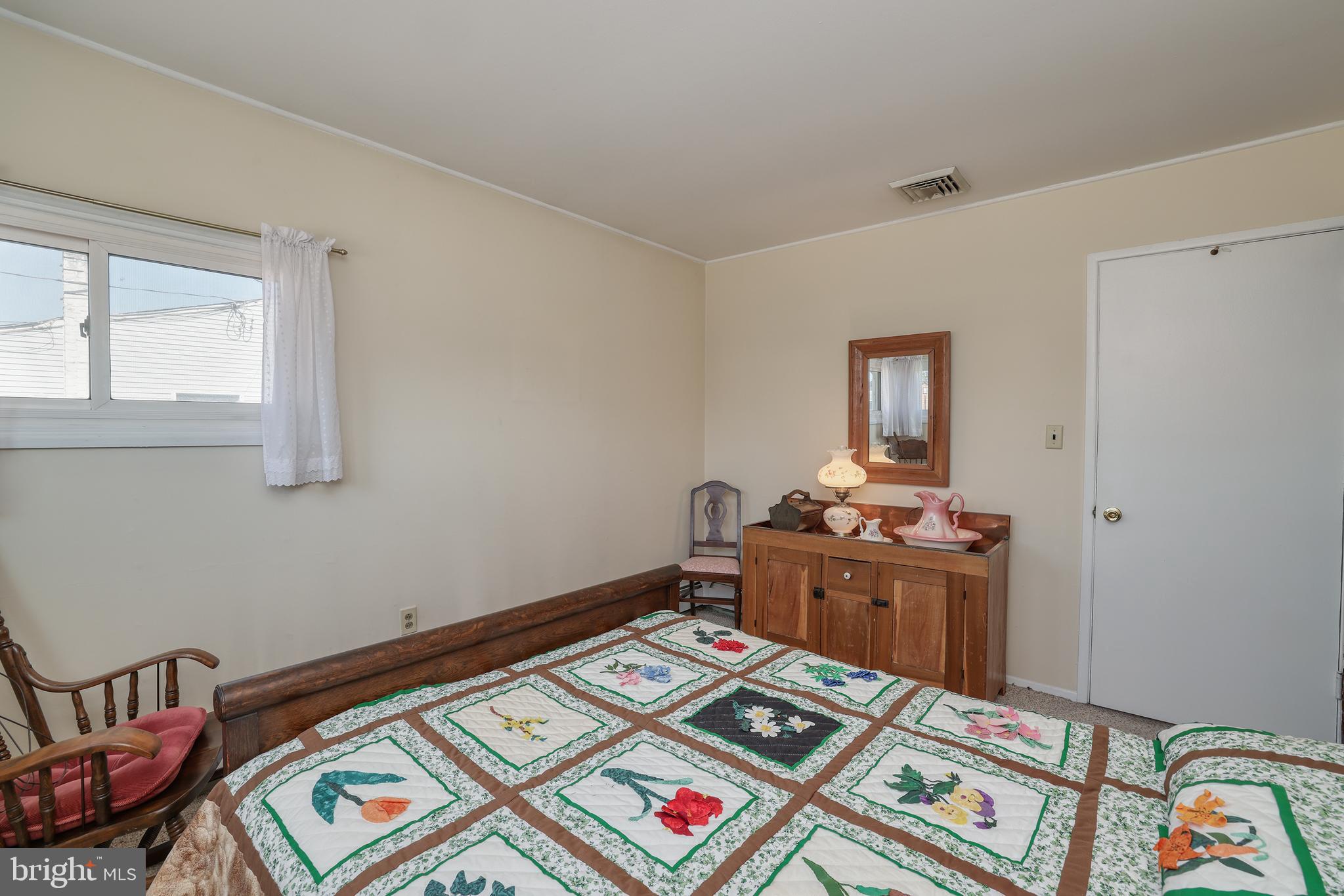 DOGWOOD HOLLOW - Residential