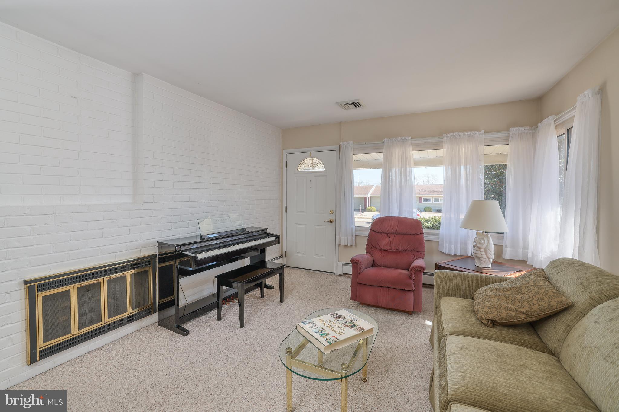 DOGWOOD HOLLOW - Residential