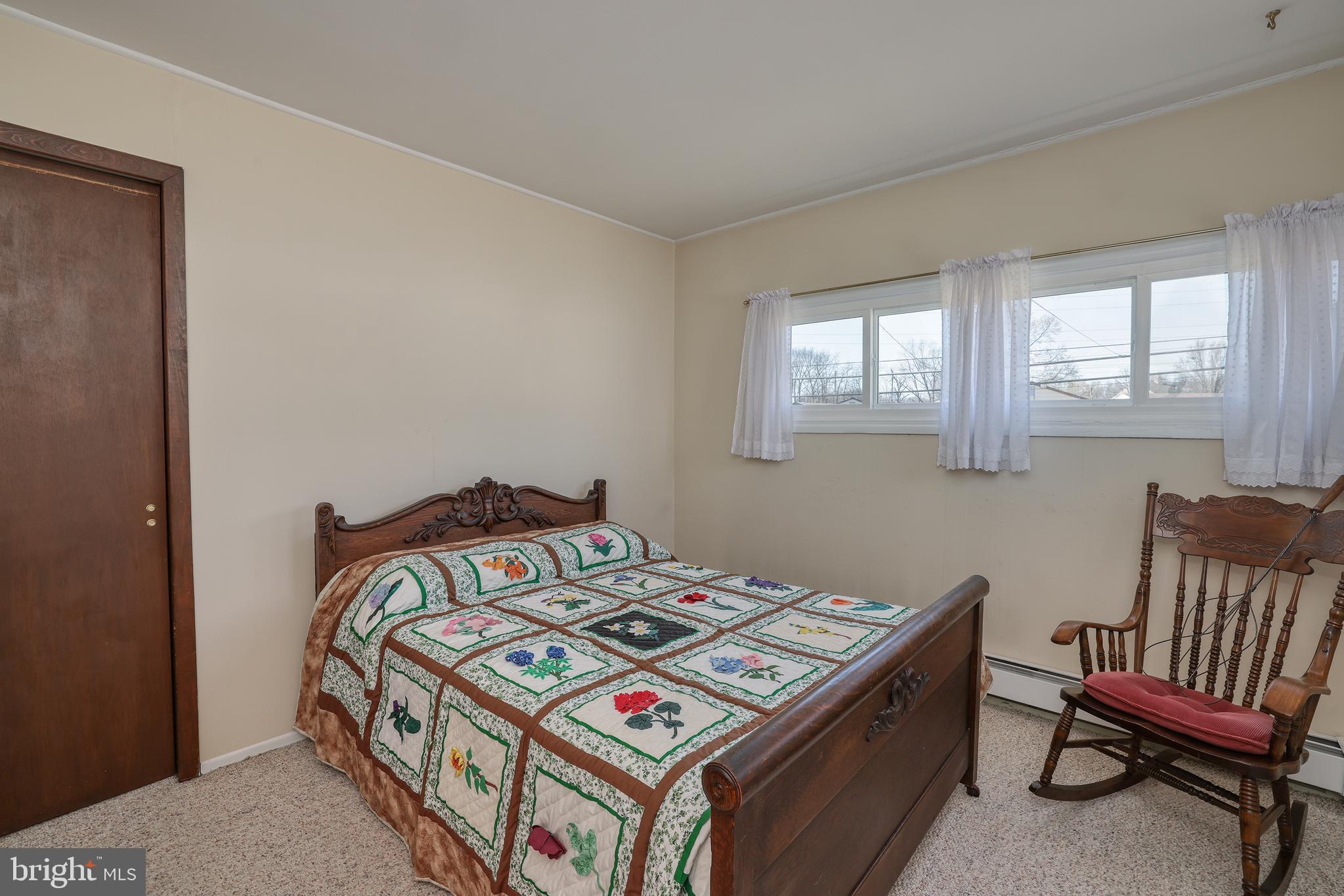 DOGWOOD HOLLOW - Residential