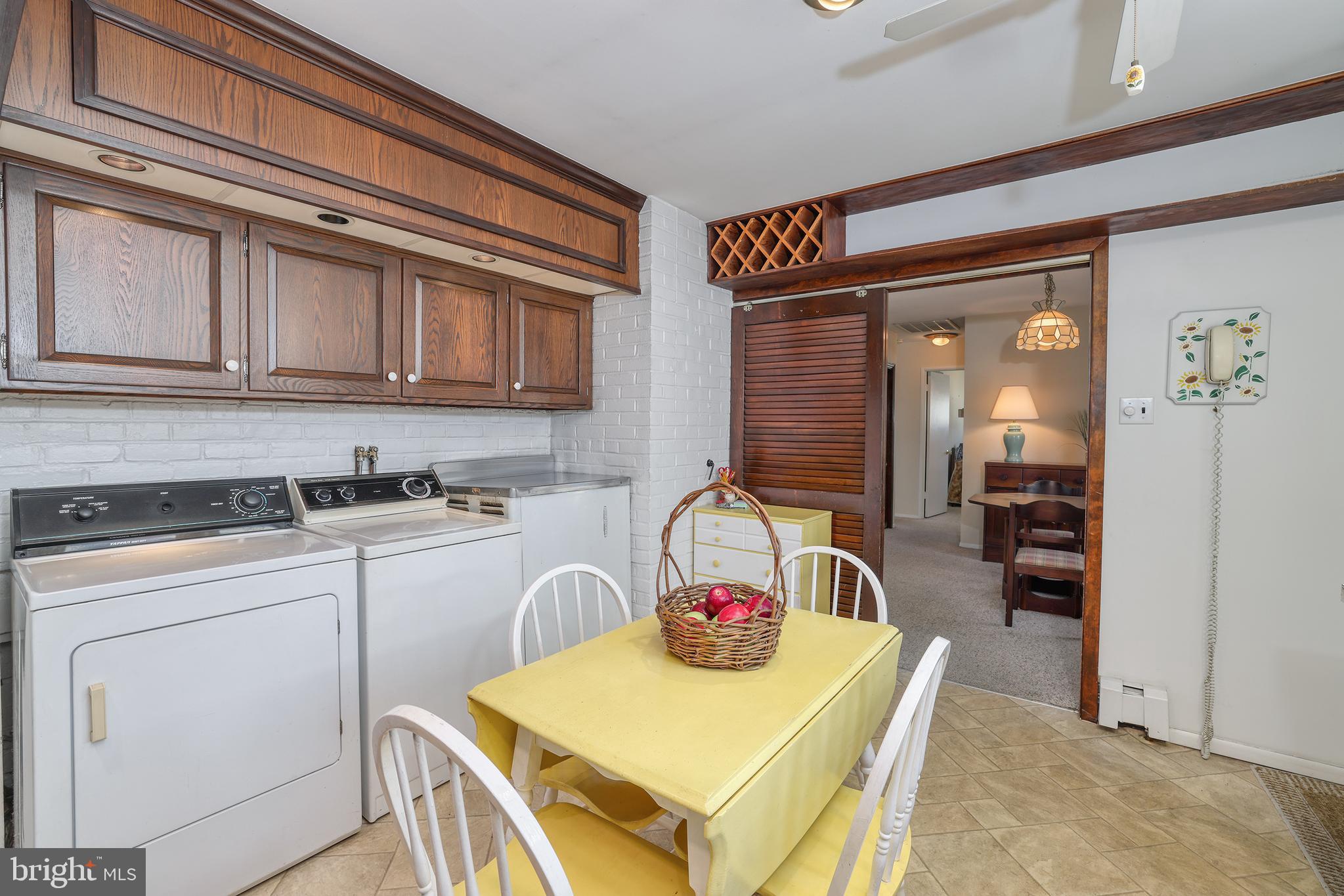 DOGWOOD HOLLOW - Residential