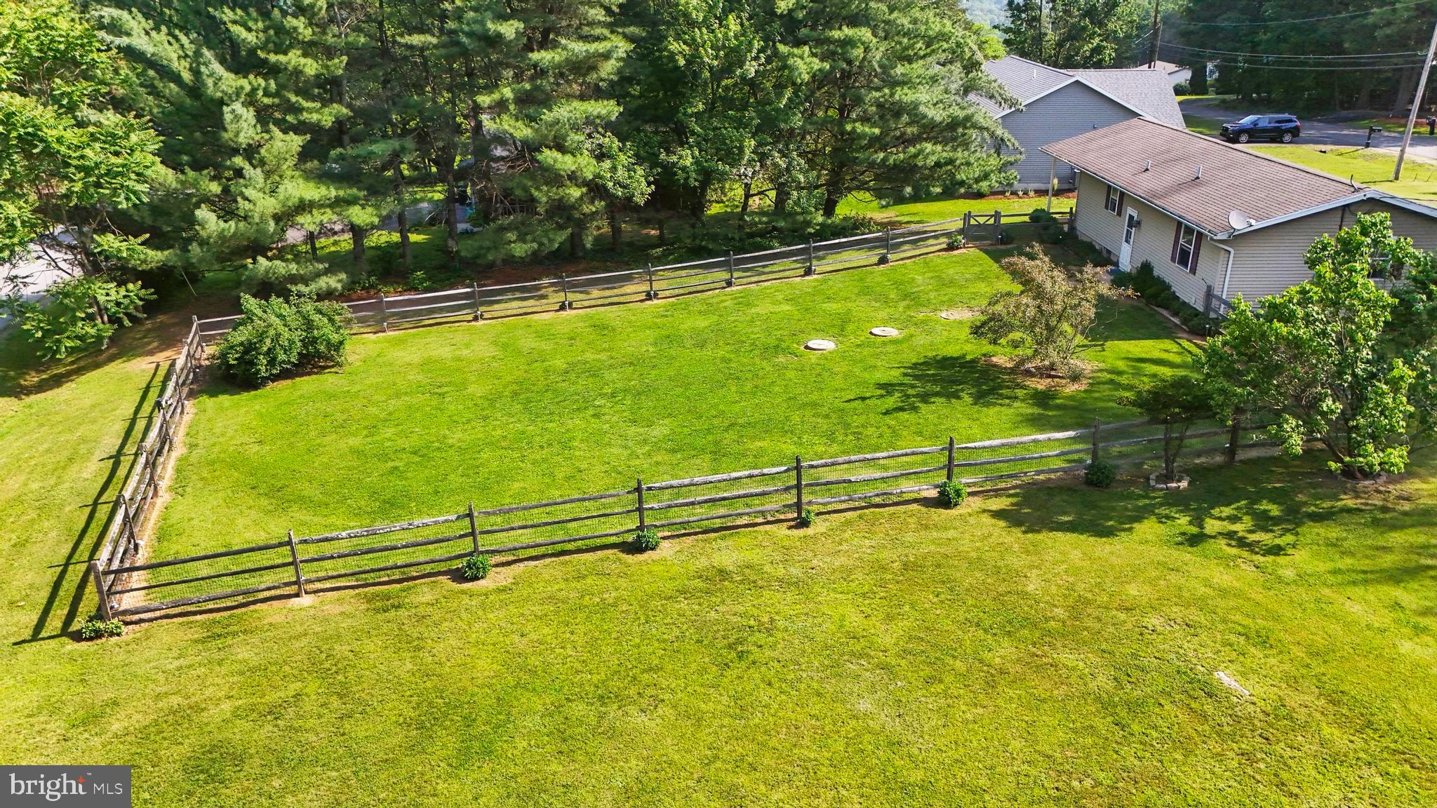 LAKE WYNONAH - Residential