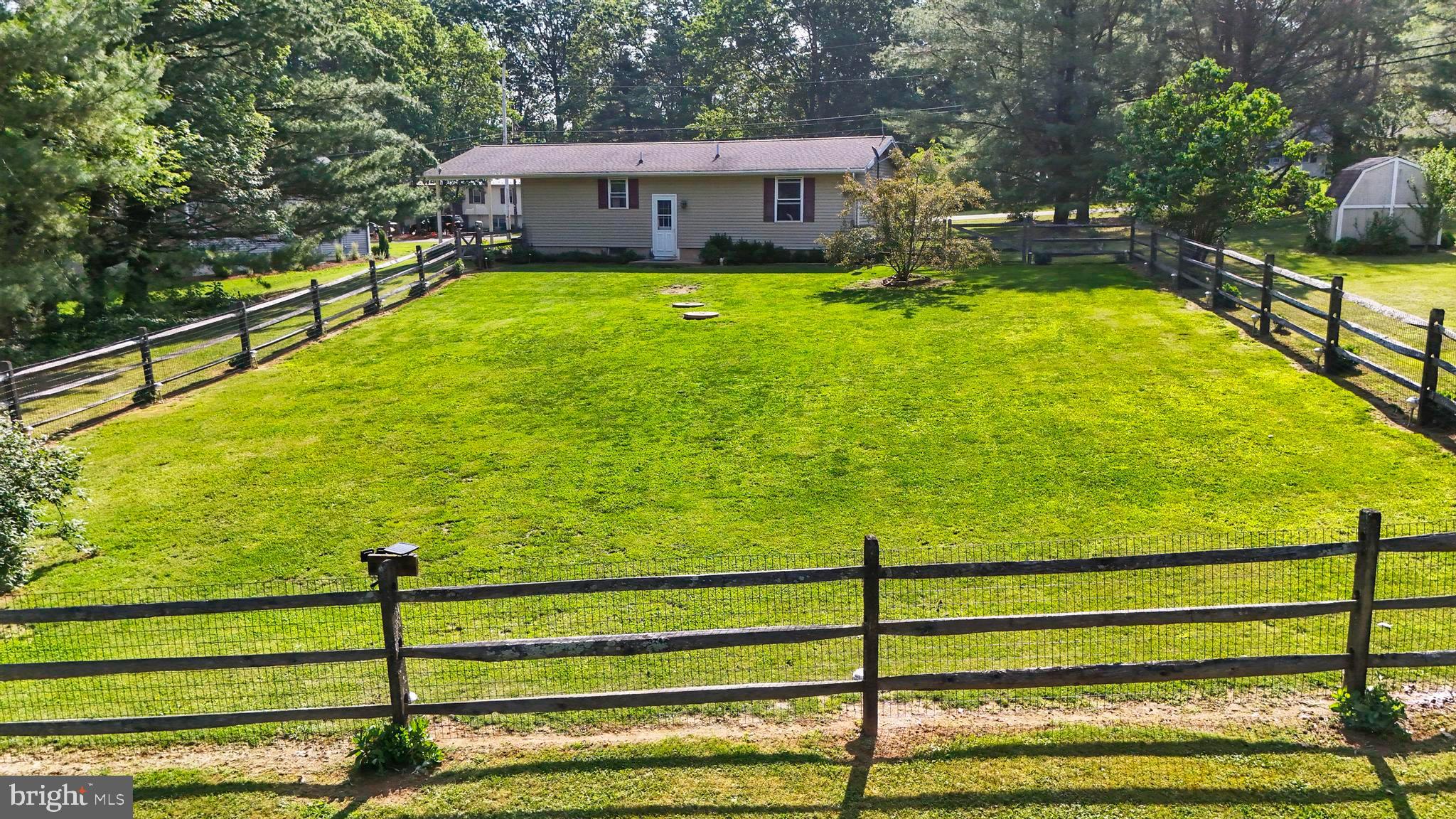 LAKE WYNONAH - Residential