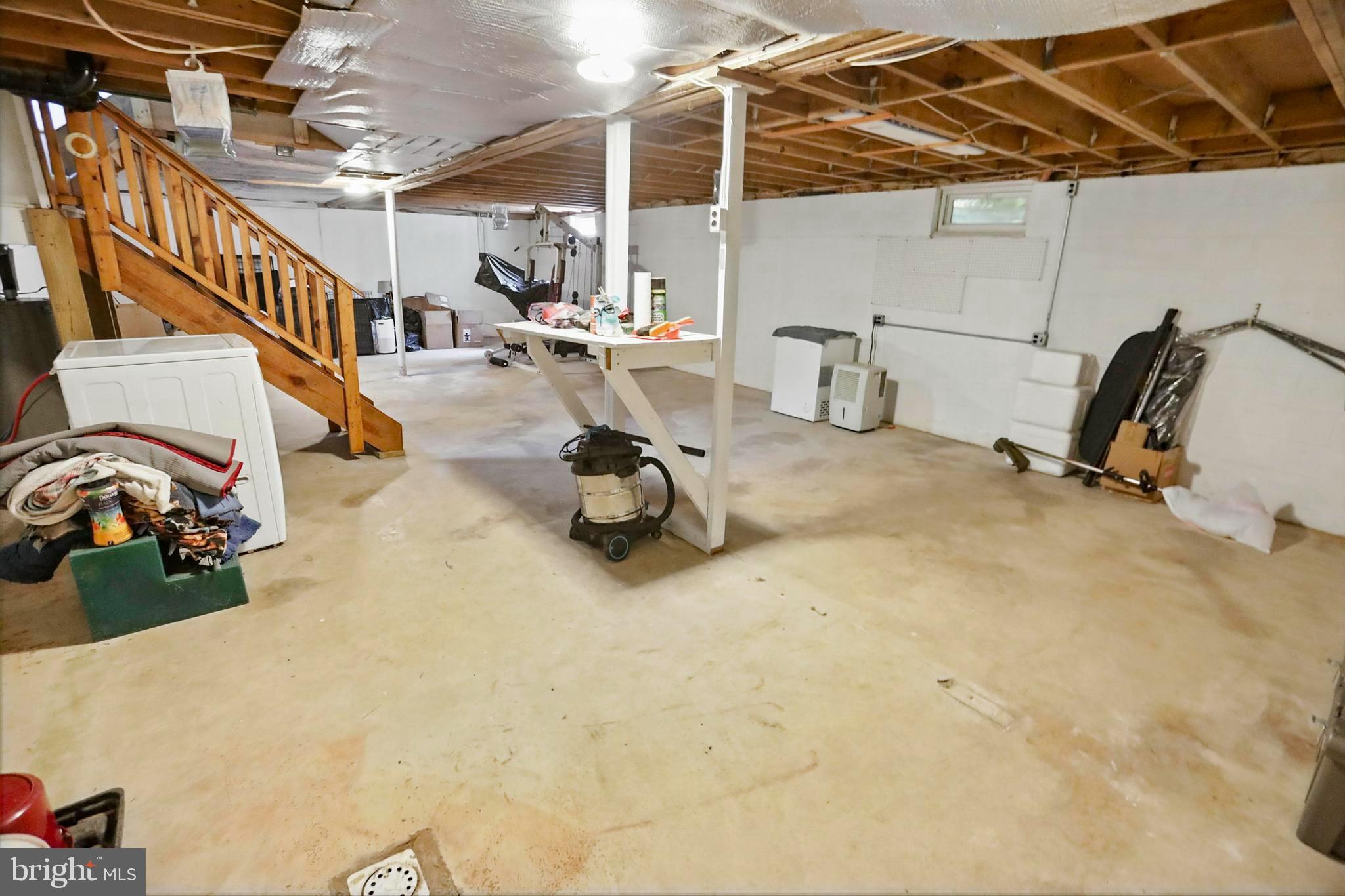 LAKE WYNONAH - Residential