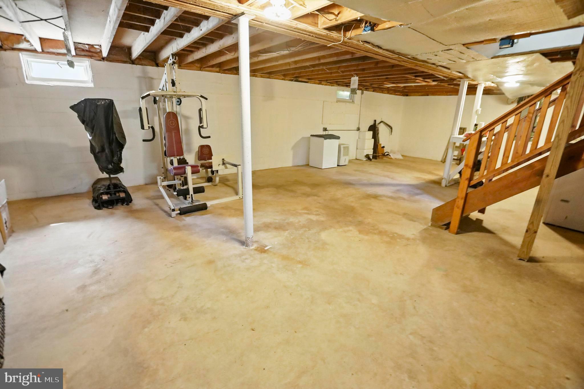 LAKE WYNONAH - Residential