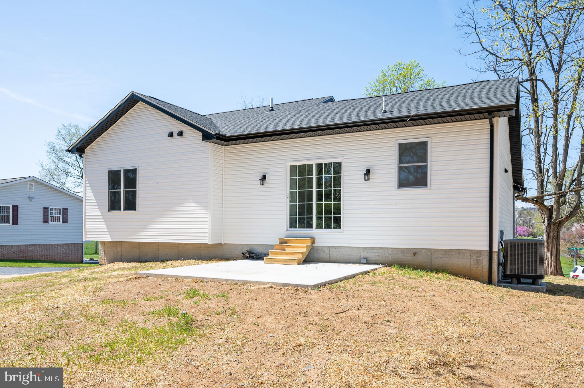 PIKE VIEW ACRES - Residential