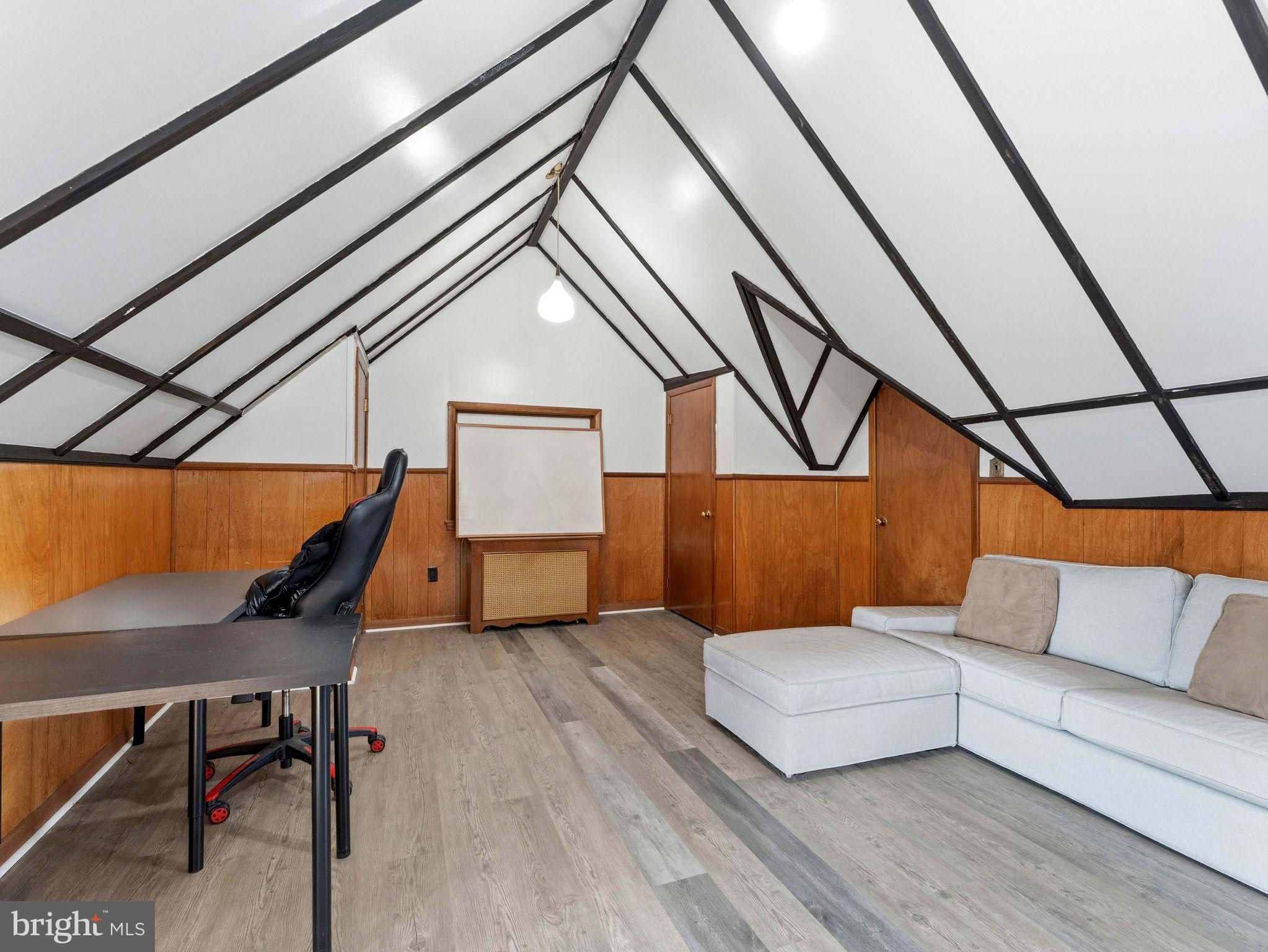 ARONIMINK - Residential