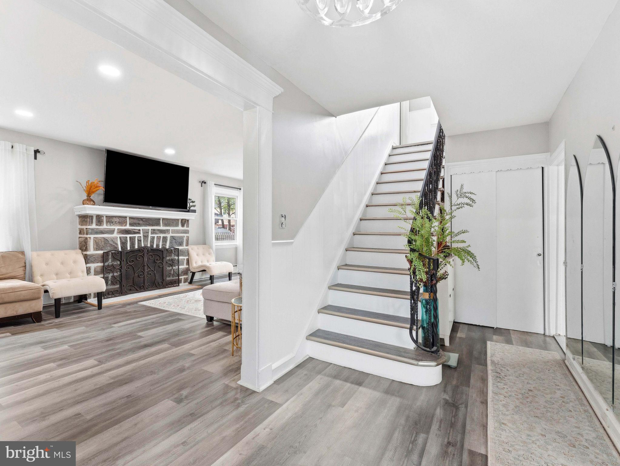 ARONIMINK - Residential