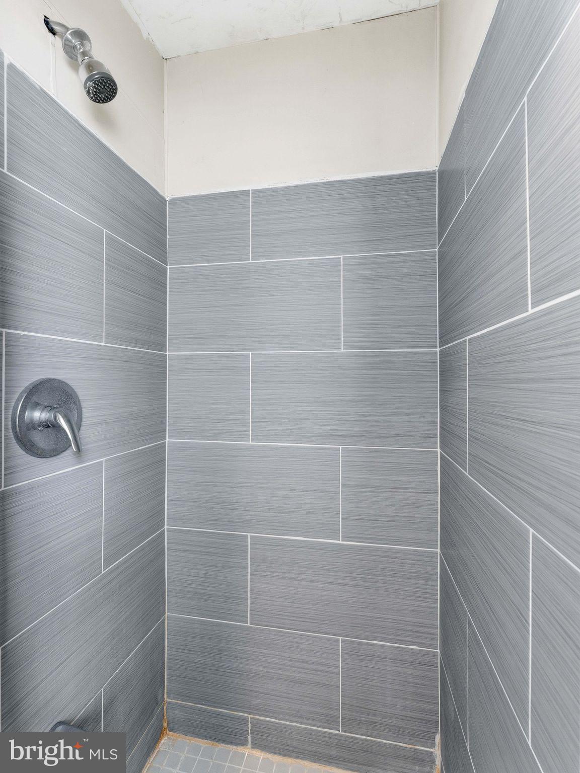 ARONIMINK - Residential