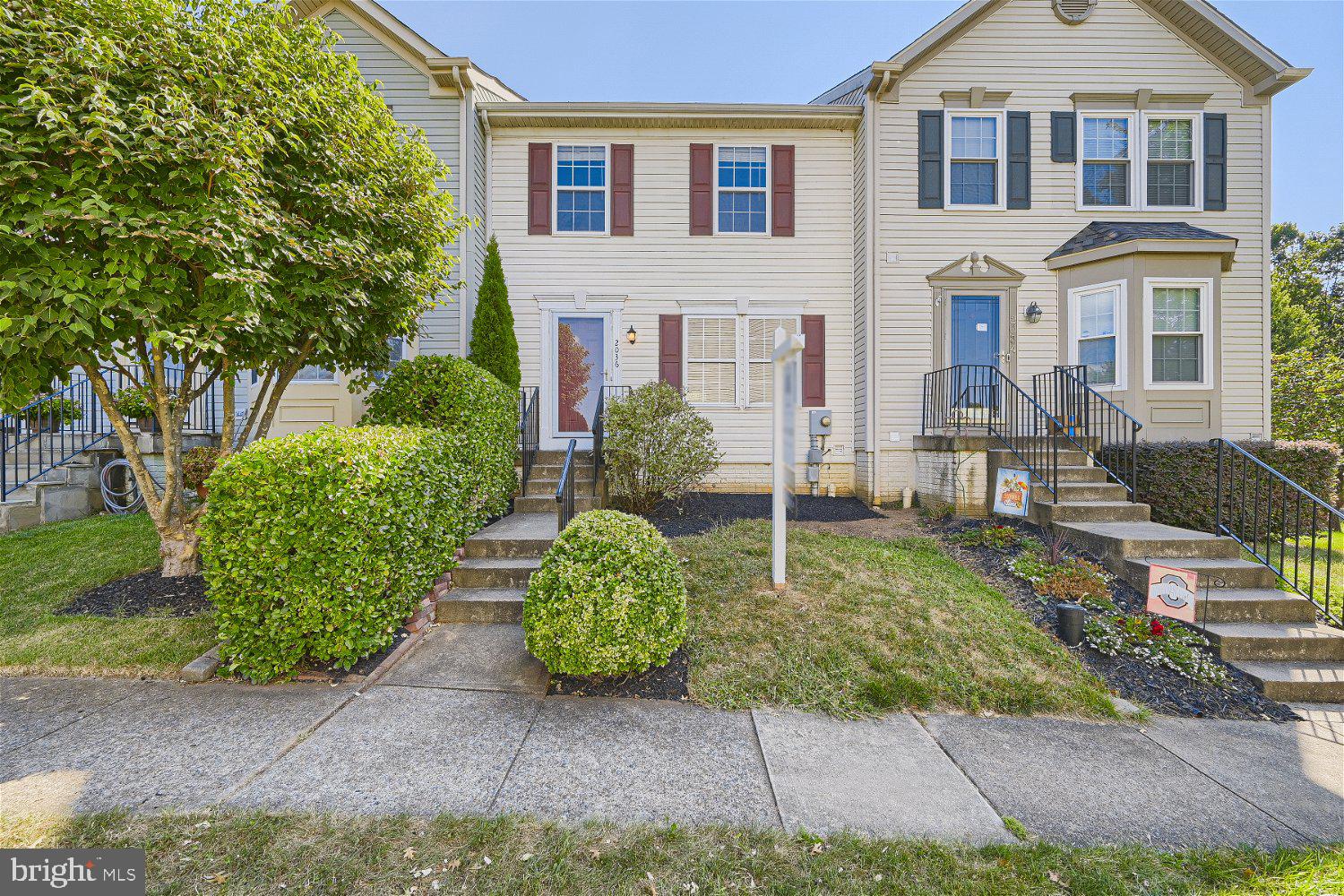 WILLOW BROOK - Residential