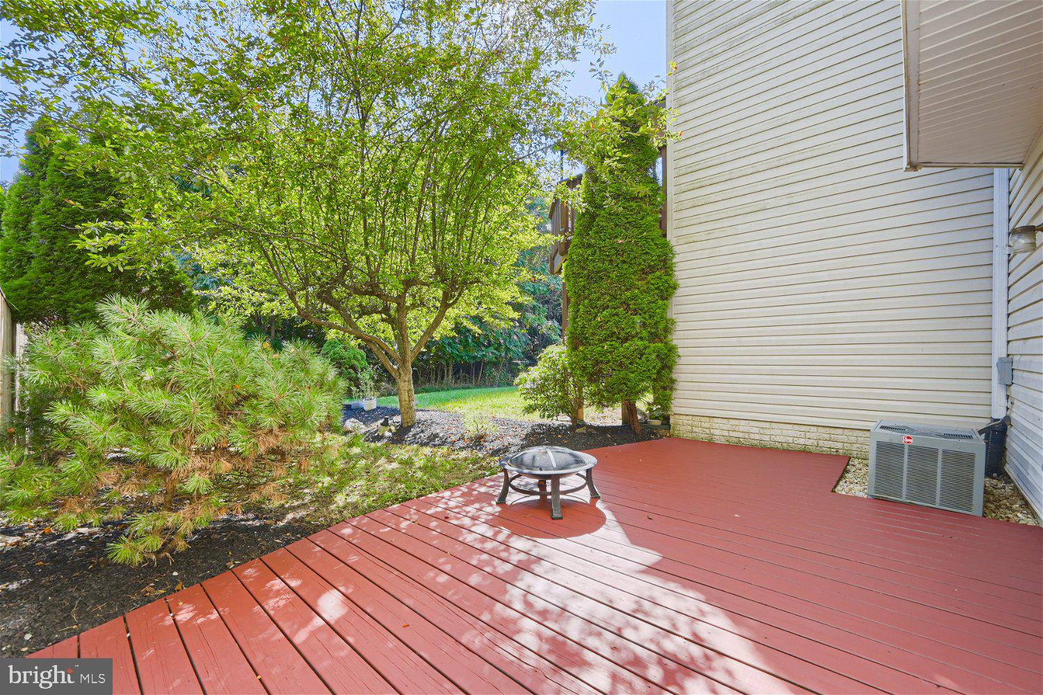 WILLOW BROOK - Residential