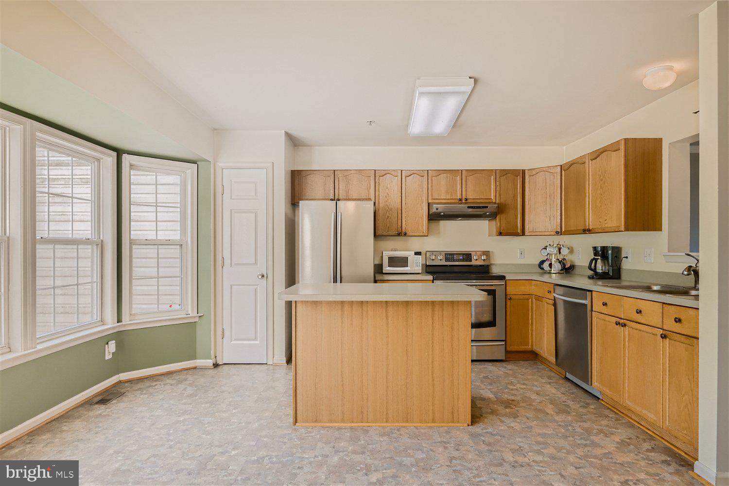 WILLOW BROOK - Residential