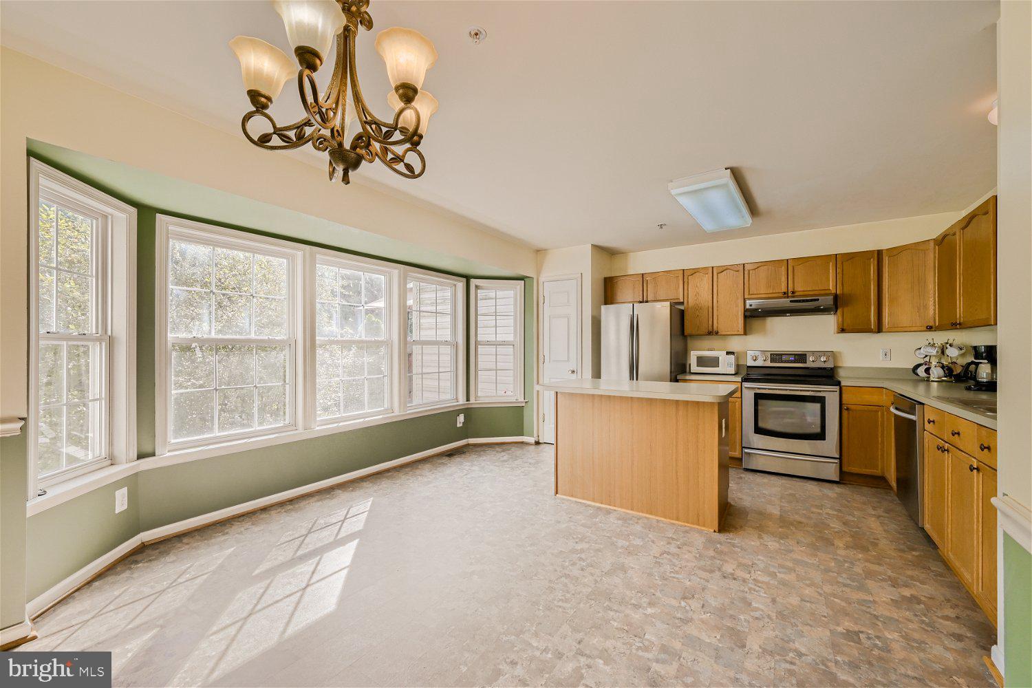 WILLOW BROOK - Residential