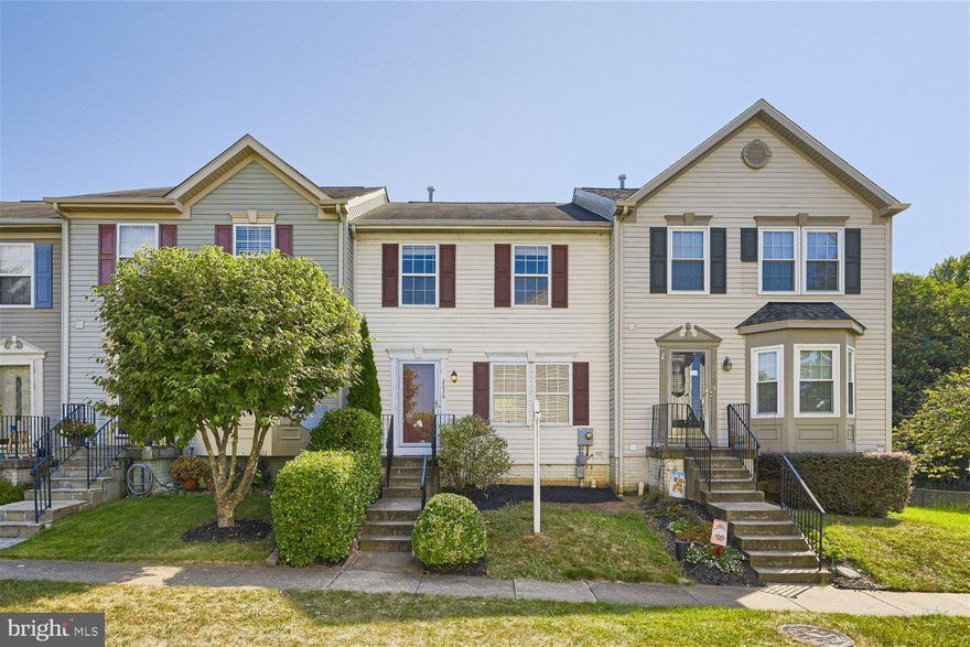 Spacious 3BR/2.5BA Townhome located in the desirable community of Frederick.  Walk past landscaping and green lawns on the way to the door of your forever home.  Open the door into a large main floor featuring a bright airy oversized living room, a half bath, dining area and kitchen.  The kitchen is filled with tons of natural light from the large bow window and boasts plenty of cabinets, a separate pantry closet, stainless steel appliances, a double sink under a pass through window, and an island with seating. There is plenty of room for a dining table making this space ideal entertaining. On the second floor are two sizable secondary bedrooms, a full bath, and a primary bedroom suite.  The primary bedroom features a vaulted ceiling, a walk-in closet and a private ensuite boasting a large soaking tub, a shower stall, and a double sink vanity.  The decorative lower level offers additional living space in a large finished room with plenty of room for everyone, storage, laundry, and sliding doors to relaxing yard space.  The wood deck overlooks beautiful landscaping, green space, and forest-like surroundings that backs up to a walking trail.  This home is ideal for any new homeowner and is in close proximity to shopping, restaurants, and commuter routes.