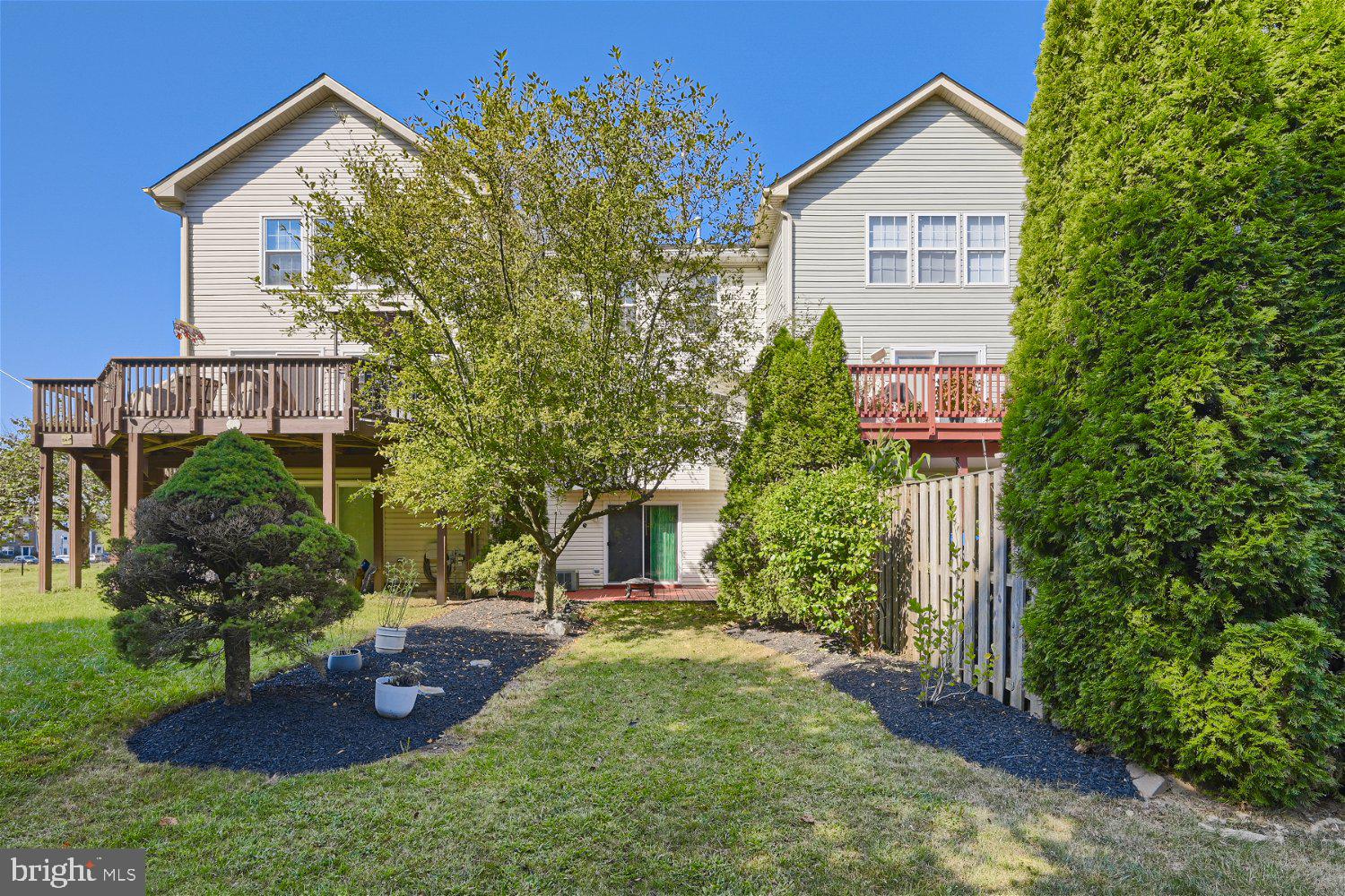 WILLOW BROOK - Residential