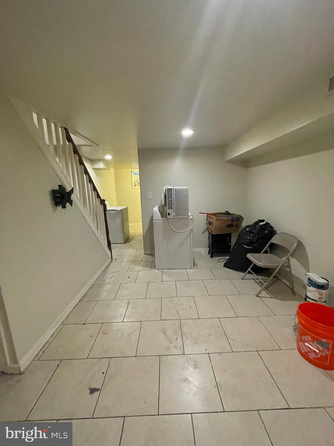 WEST BALTIMORE - Residential