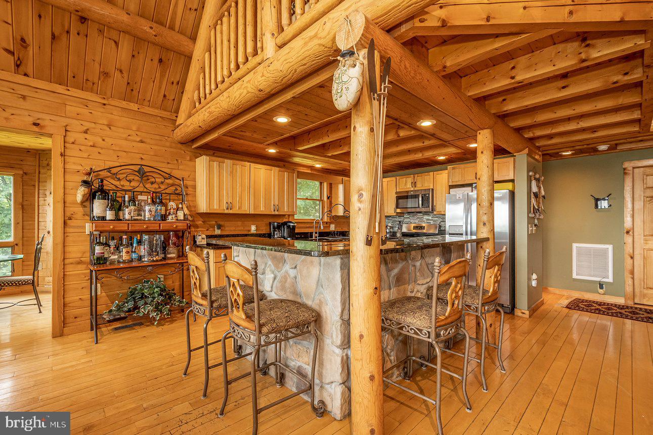 DEEP CREEK HIGHLANDS - Residential