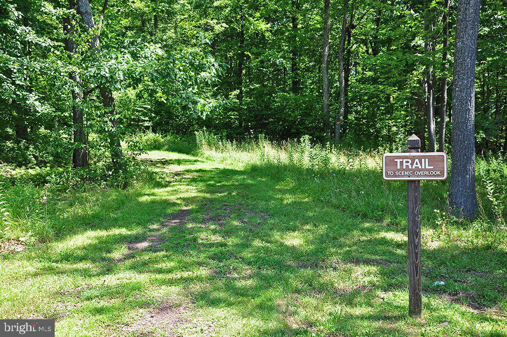 DEEP CREEK HIGHLANDS - Residential