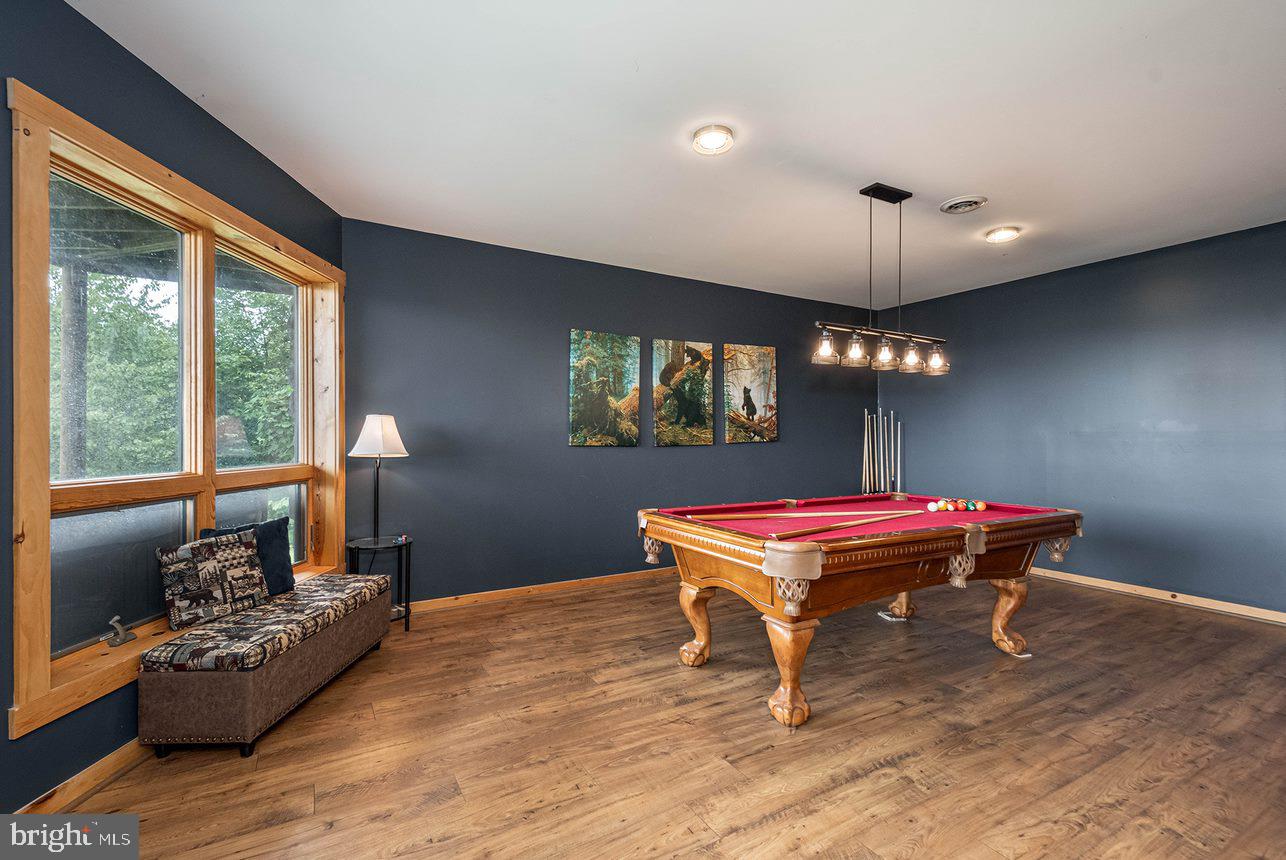 DEEP CREEK HIGHLANDS - Residential