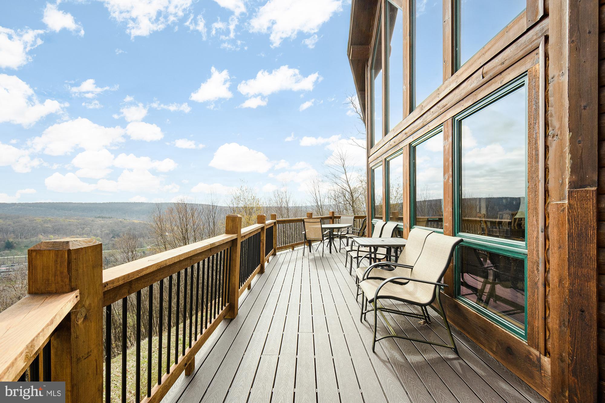 DEEP CREEK HIGHLANDS - Residential