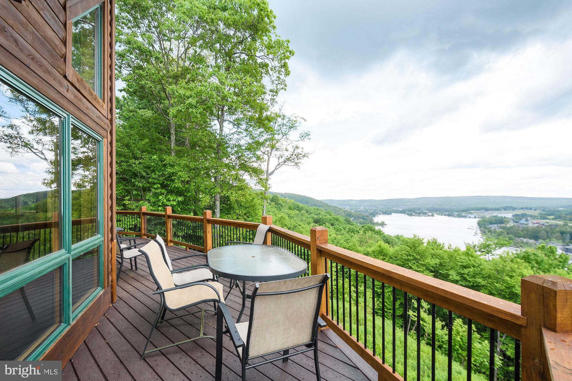 DEEP CREEK HIGHLANDS - Residential